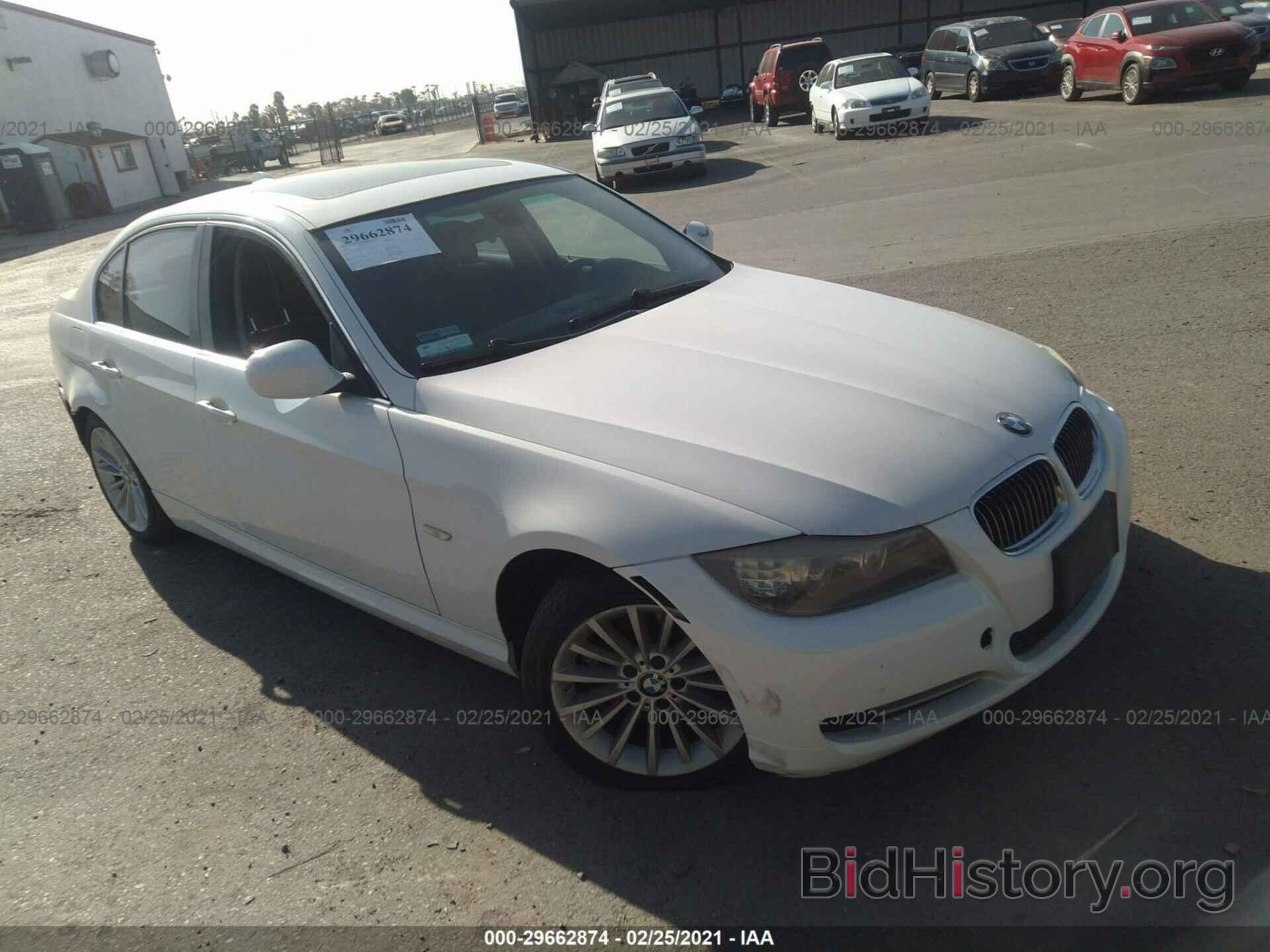 Photo WBAPM73519A366086 - BMW 3 SERIES 2009