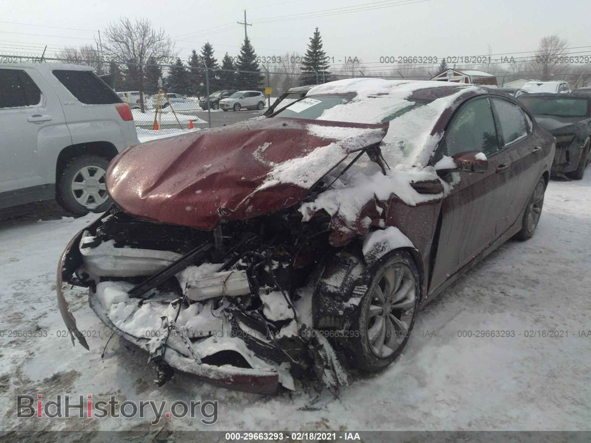 2015 CHRYSLER 200 - VIN: 1C3CCCBB6FN750121 - Фото 2