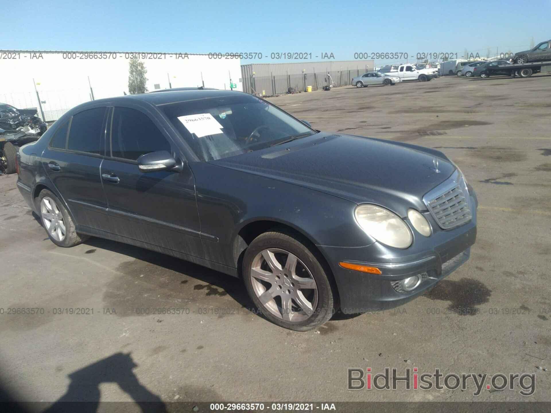 Photo WDBUF56X57A982807 - MERCEDES-BENZ E-CLASS 2007