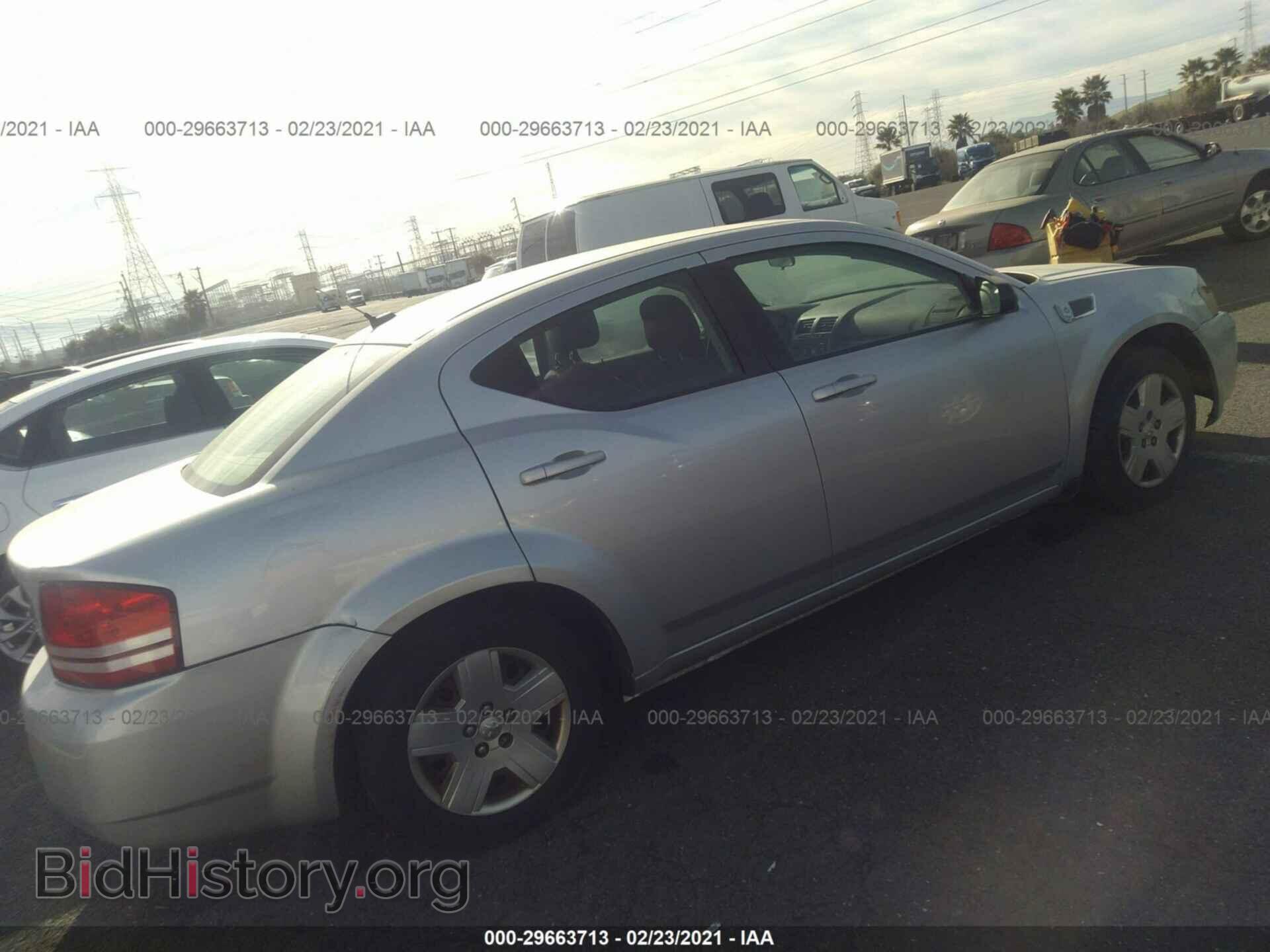 2010 DODGE AVENGER - VIN: 1B3CC4FB5AN174060 - Photo 4