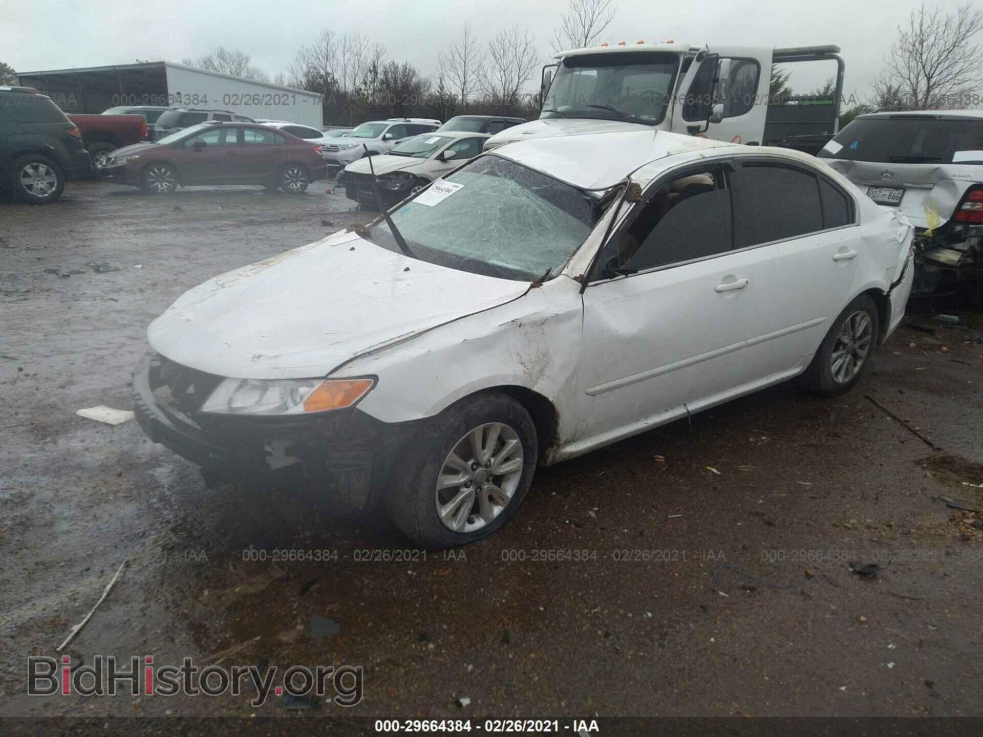 2010 KIA OPTIMA - VIN: KNAGG4A84A5392522 - Фото 2