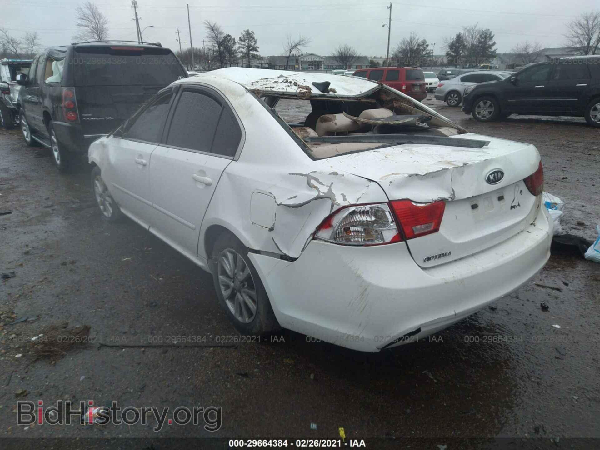 2010 KIA OPTIMA - VIN: KNAGG4A84A5392522 - Фото 3