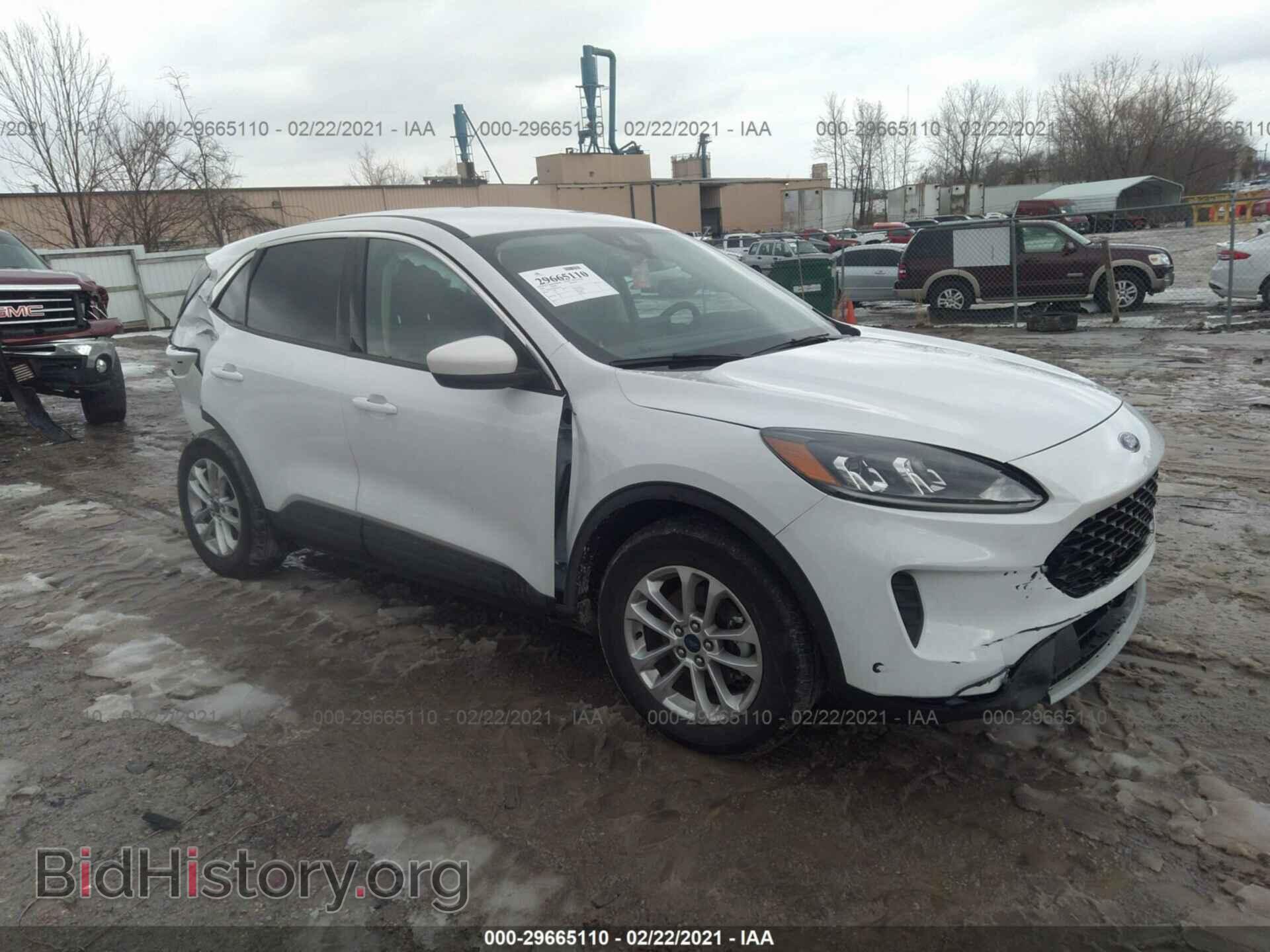 Photo 1FMCU0G66LUA94230 - FORD ESCAPE 2020