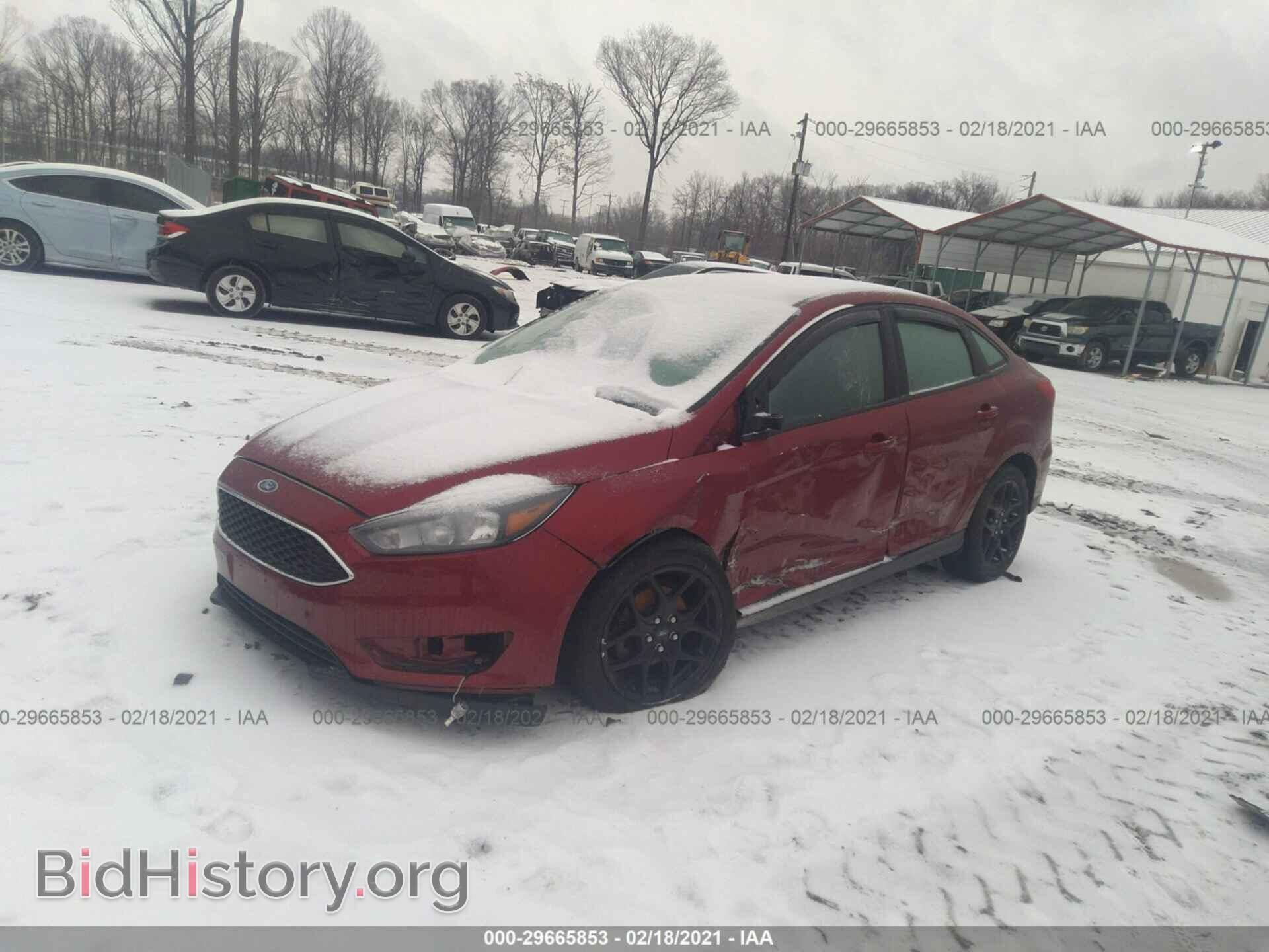2016 FORD FOCUS - VIN: 1FADP3F20GL232796 - Фото 2