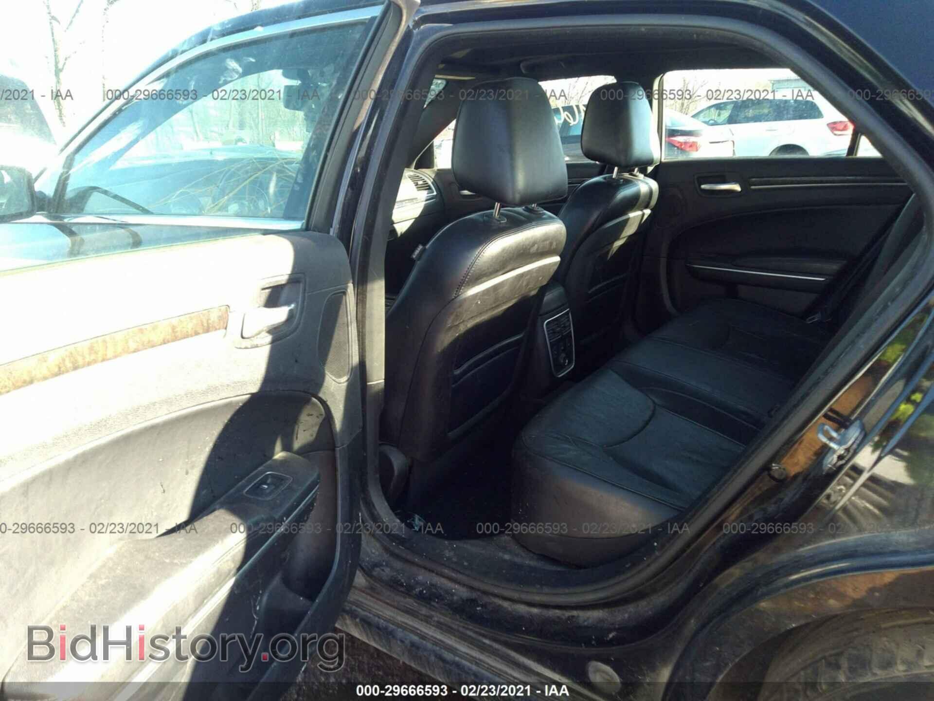 2013 CHRYSLER 300 - VIN: 2C3CCAET2DH710066 - Photo 8