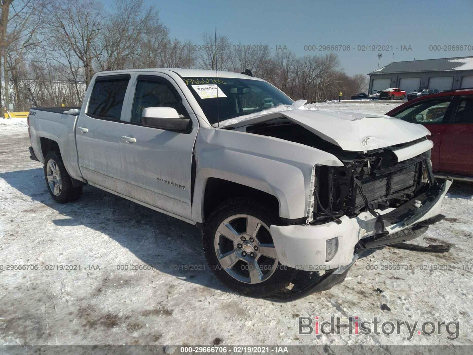 Фотография 3GCUKREC3JG646455 - CHEVROLET SILVERADO 1500 2018