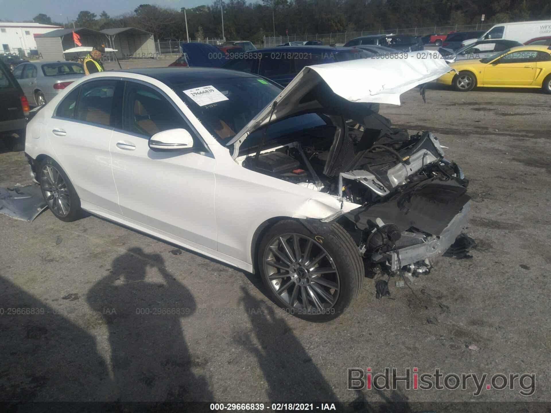 Photo 55SWF8DB4KU287834 - MERCEDES-BENZ C-CLASS 2019