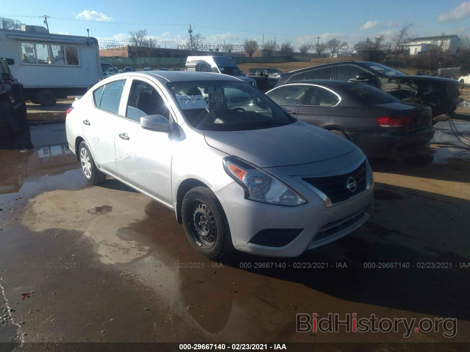 Фотография 3N1CN7AP9JL861364 - NISSAN VERSA SEDAN 2018