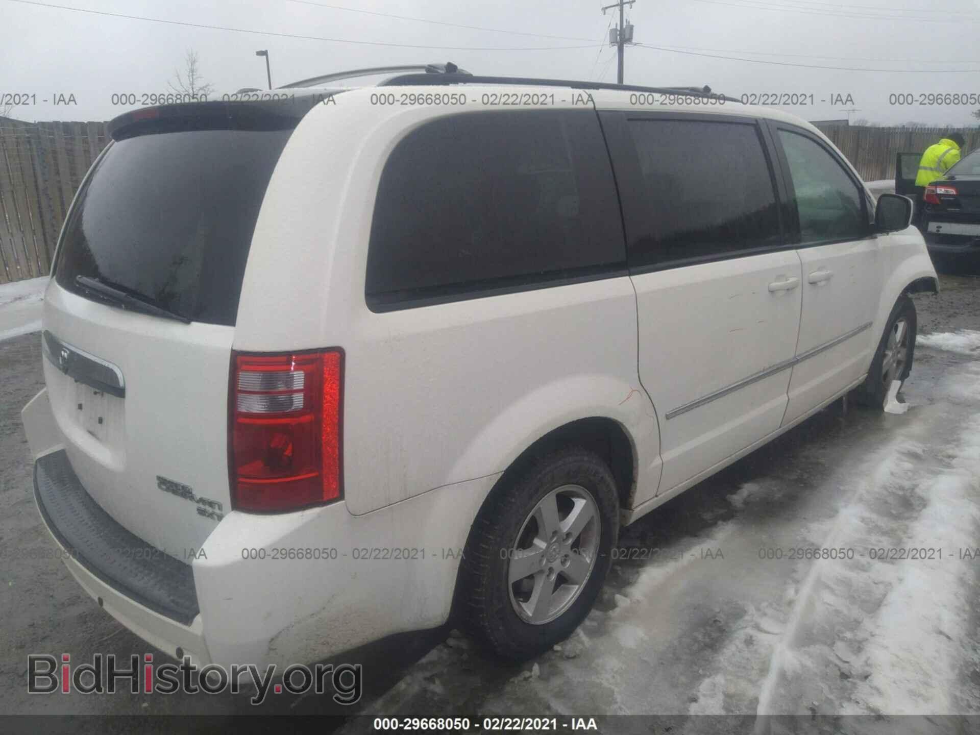 2010 DODGE GRAND CARAVAN - VIN: 2D4RN5DX3AR124920 - Фото 4