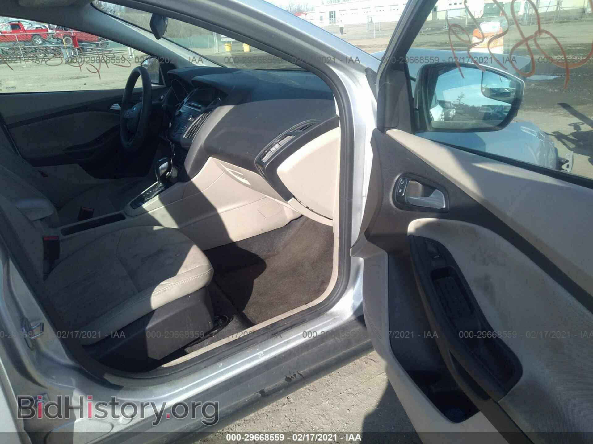 2016 FORD FOCUS - VIN: 1FADP3F2XGL251081 - Фото 5