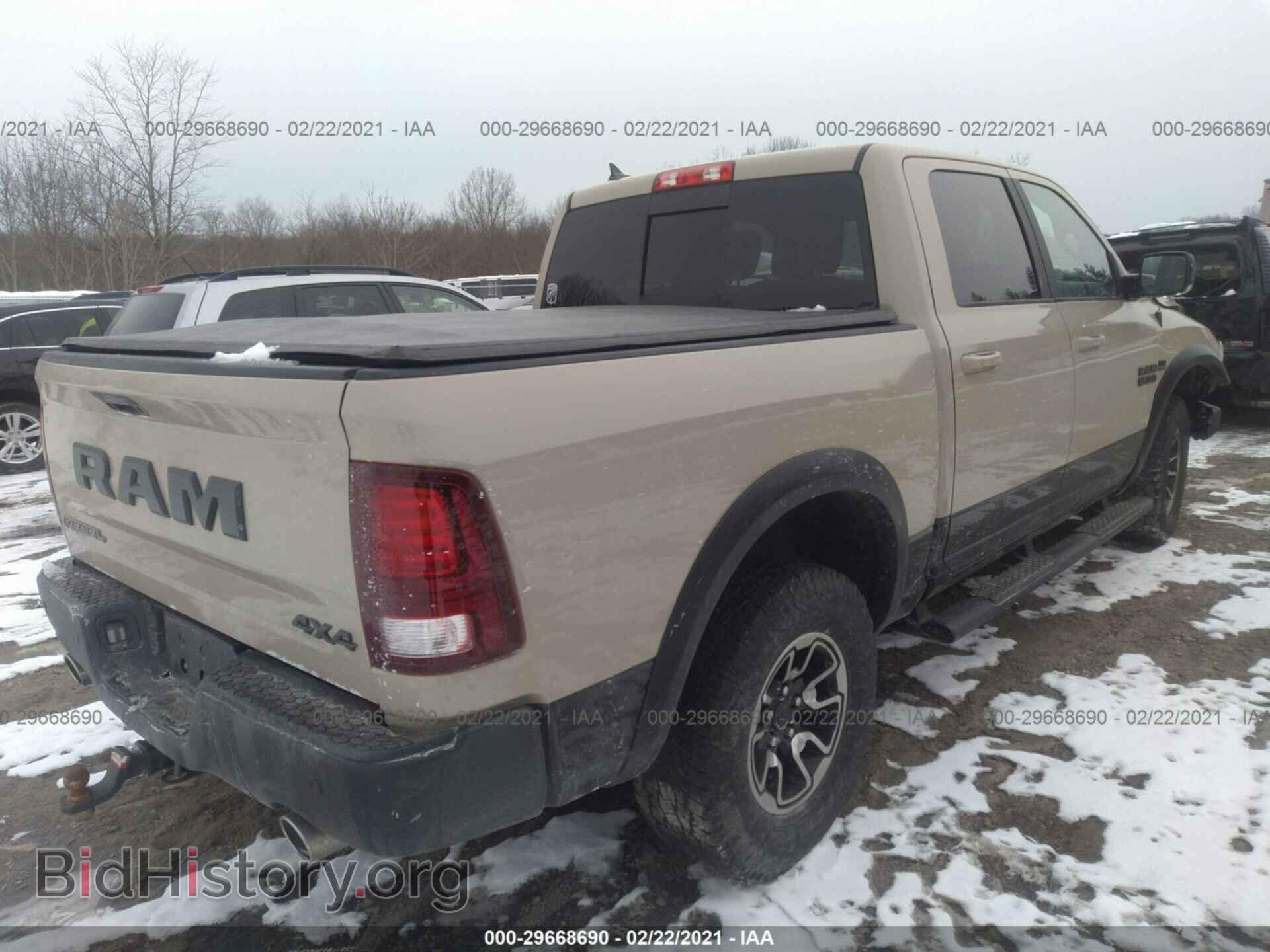 2017 RAM 1500 - VIN: 1C6RR7YT3HS626847 - Фото 4