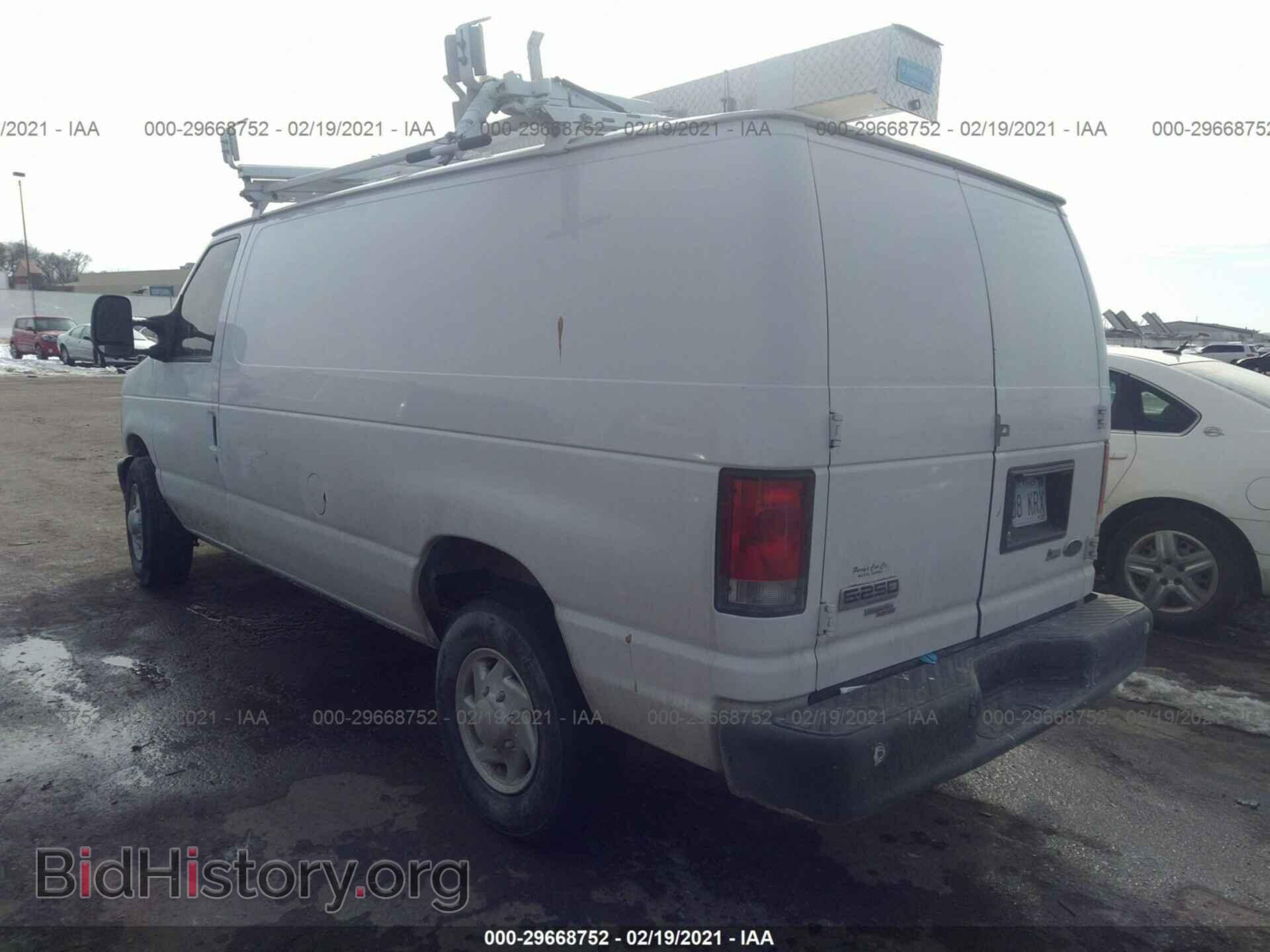 2013 FORD ECONOLINE CARGO VAN - VIN: 1FTNE2EL9DDB02479 - Фото 3