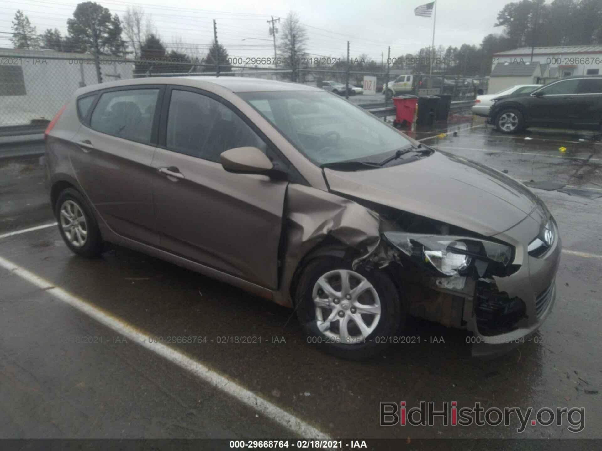 Photo KMHCT5AE7DU126961 - HYUNDAI ACCENT 2013