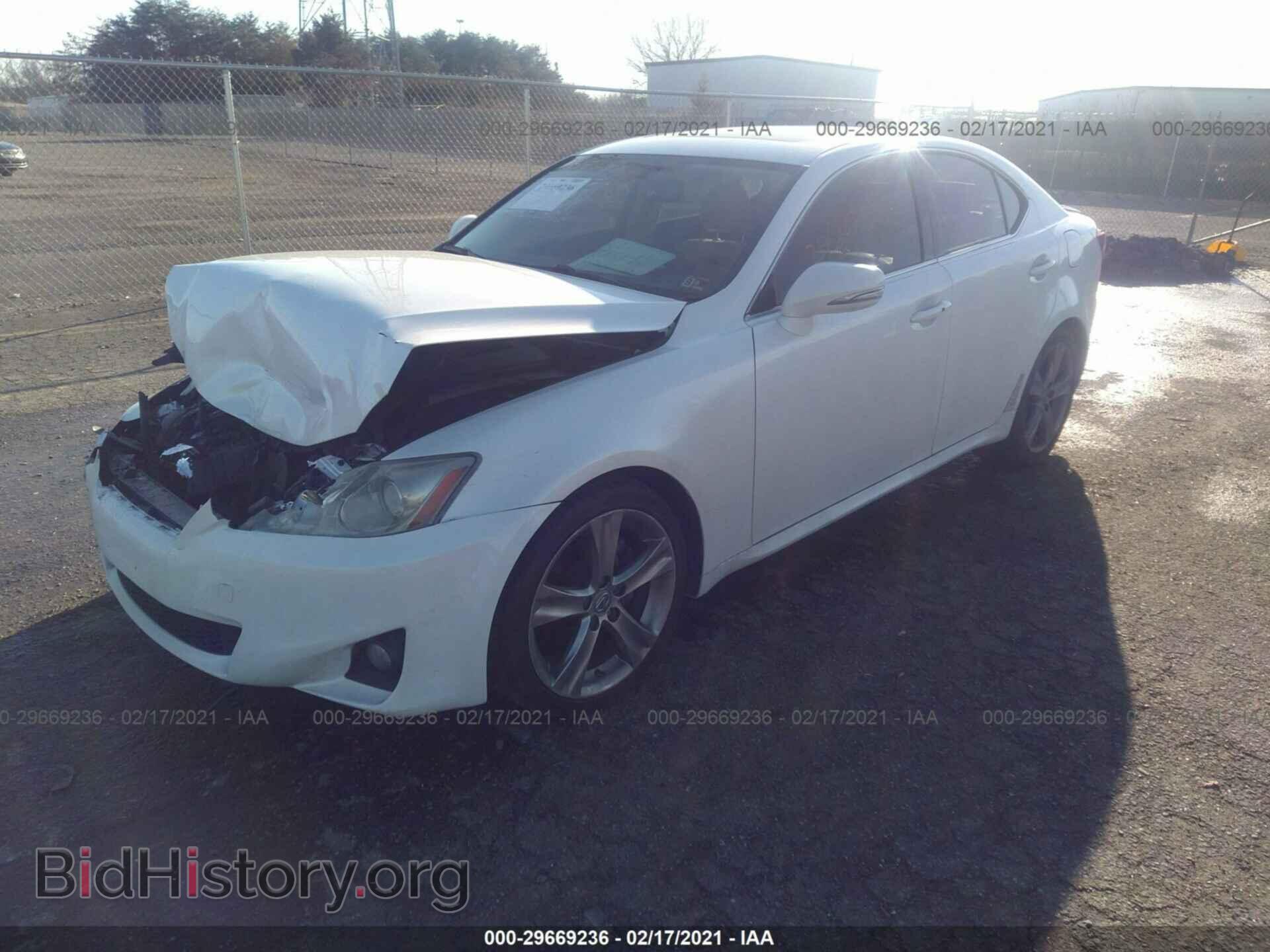 2011 LEXUS IS 250 - VIN: JTHBF5C29B2101366 - Фото 2