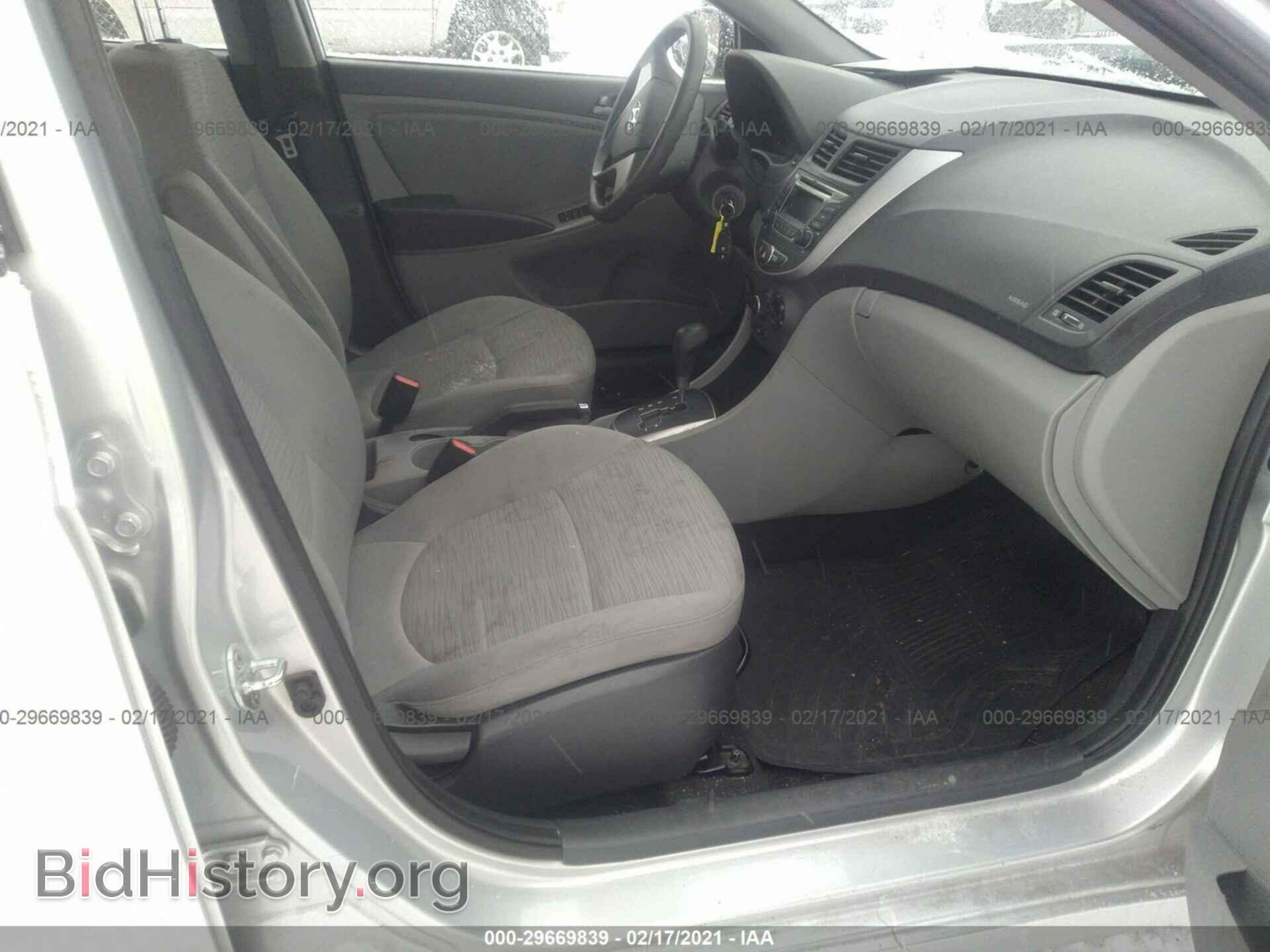 2016 HYUNDAI ACCENT - VIN: KMHCT4AE3GU041338 - Фото 5