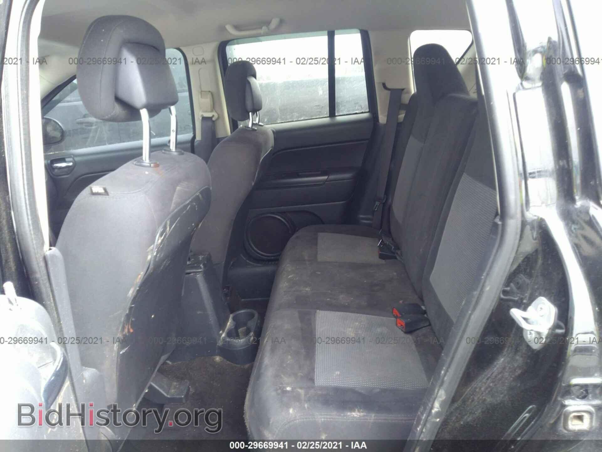 2016 JEEP COMPASS - VIN: 1C4NJCBA3GD600461 - Фото 8