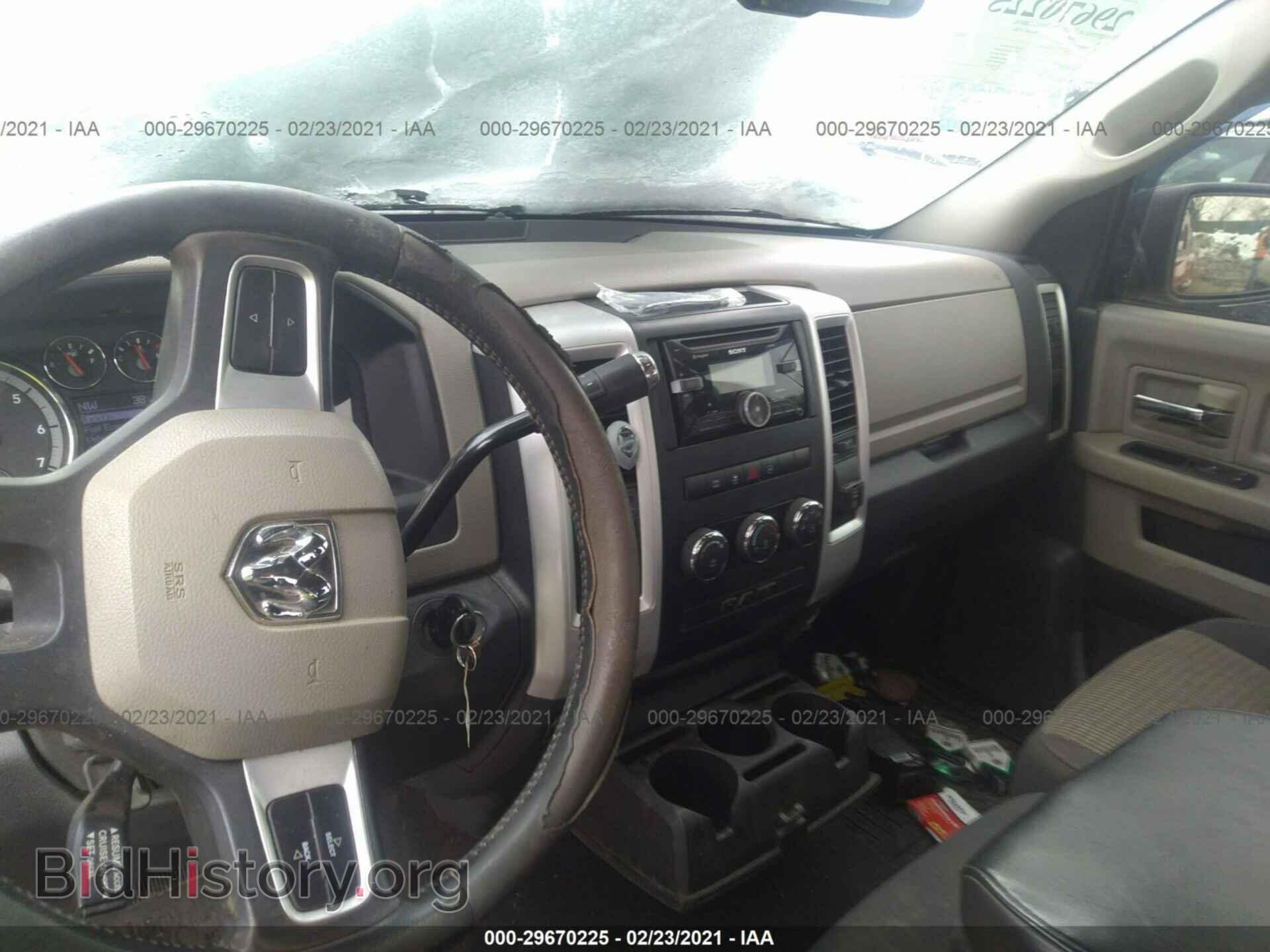 2010 DODGE RAM 1500 - VIN: 1D7RB1GT7AS126097 - Фото 5