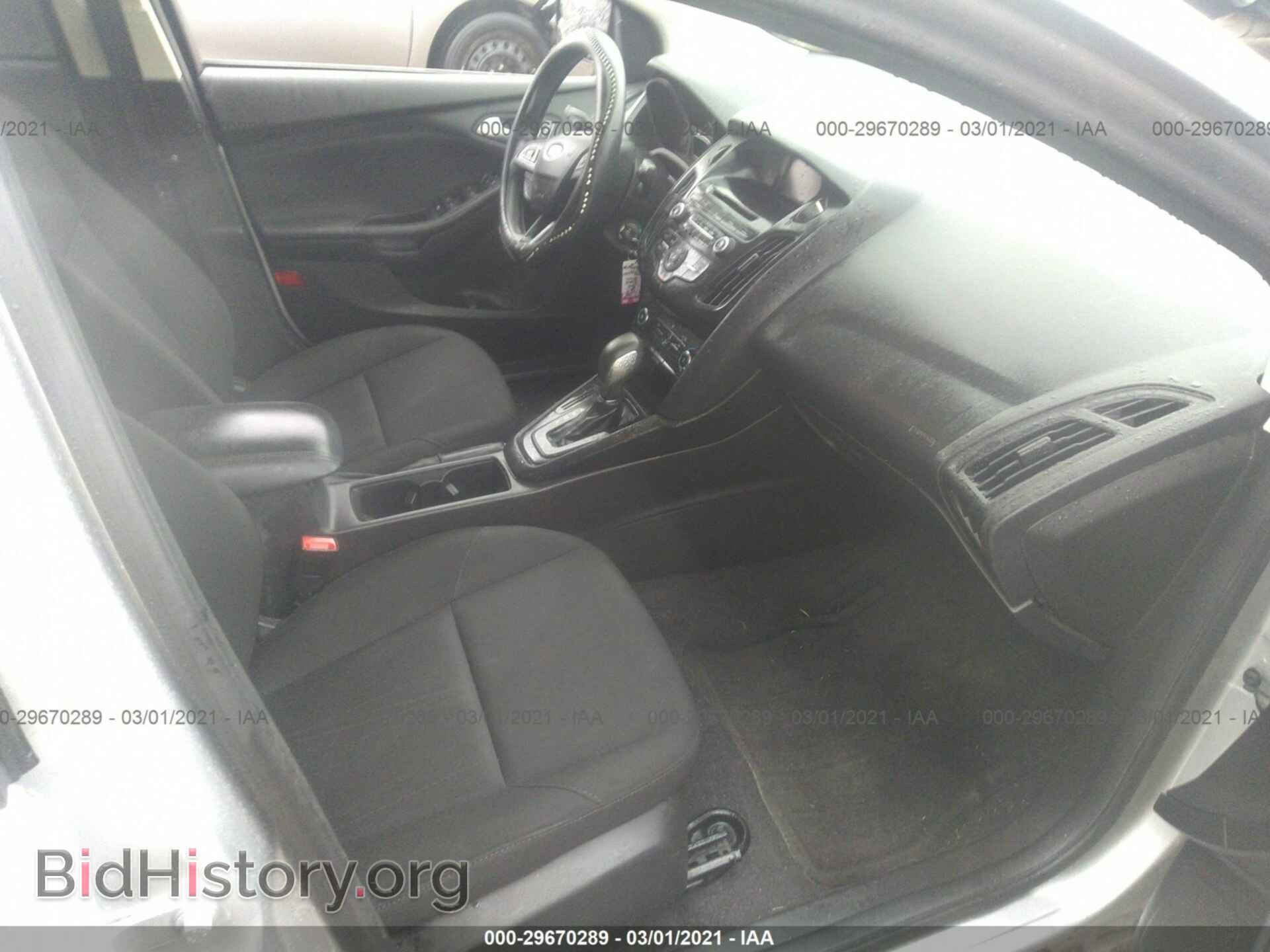 2017 FORD FOCUS - VIN: 1FADP3F21HL313677 - Photo 5