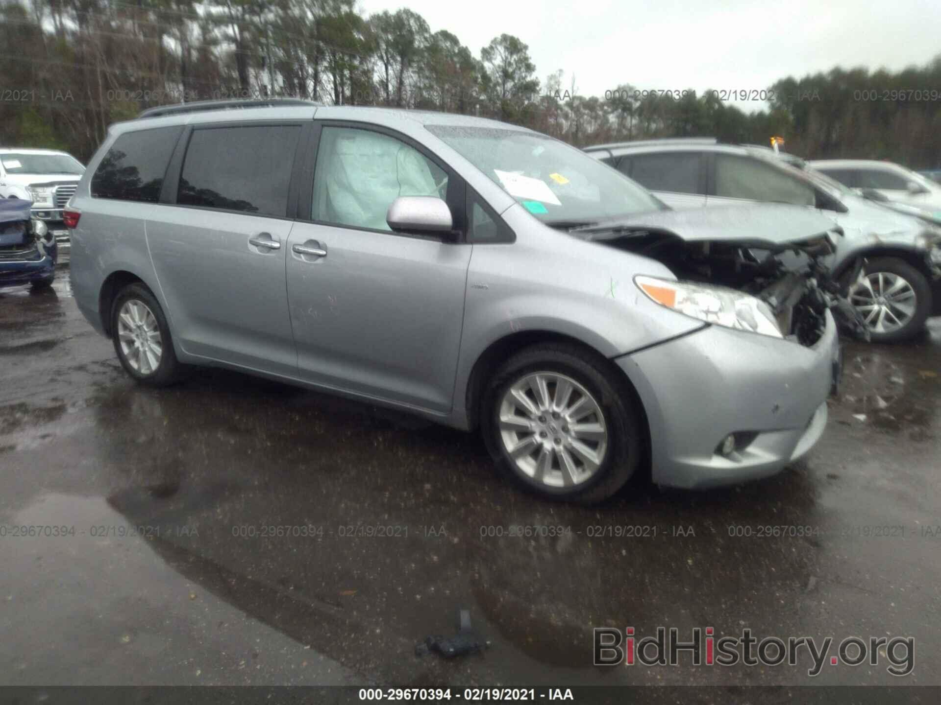 Photo 5TDDK3DC1GS136081 - TOYOTA SIENNA 2016