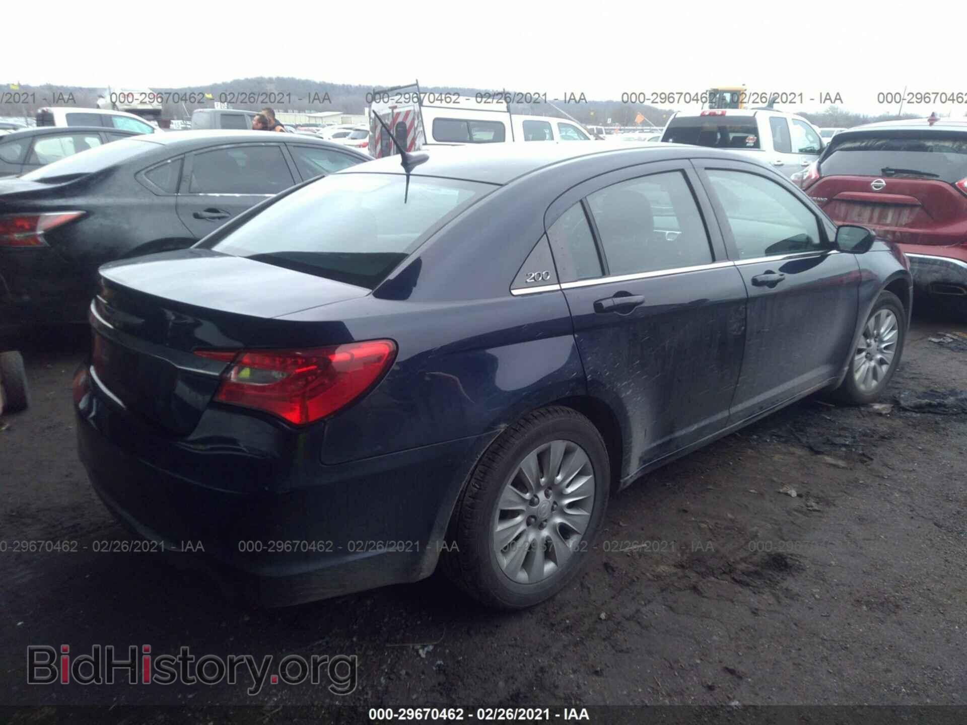 2014 CHRYSLER 200 - VIN: 1C3CCBAB3EN209585 - Фото 4