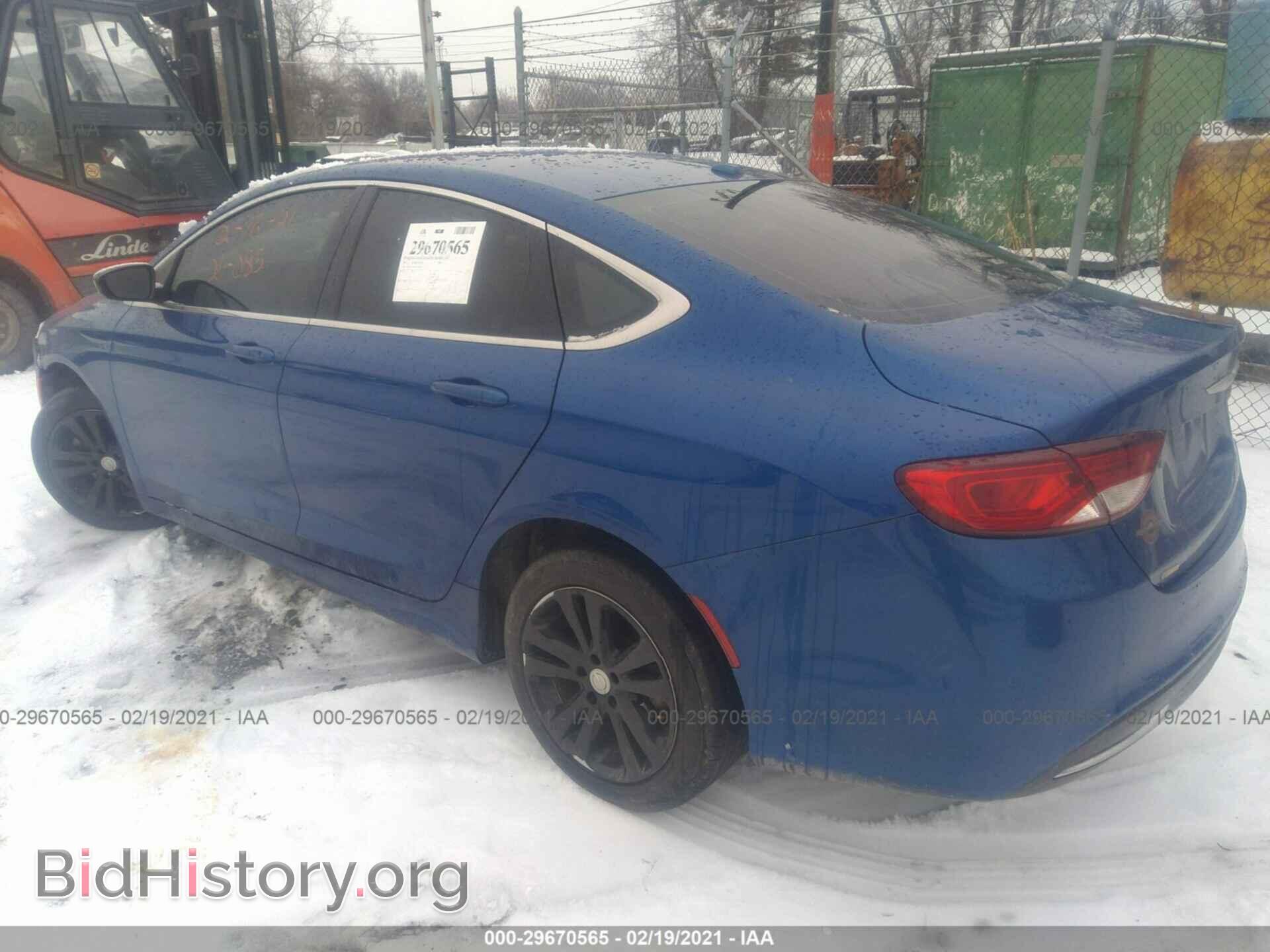 2015 CHRYSLER 200 - VIN: 1C3CCCAB4FN595490 - Фото 3
