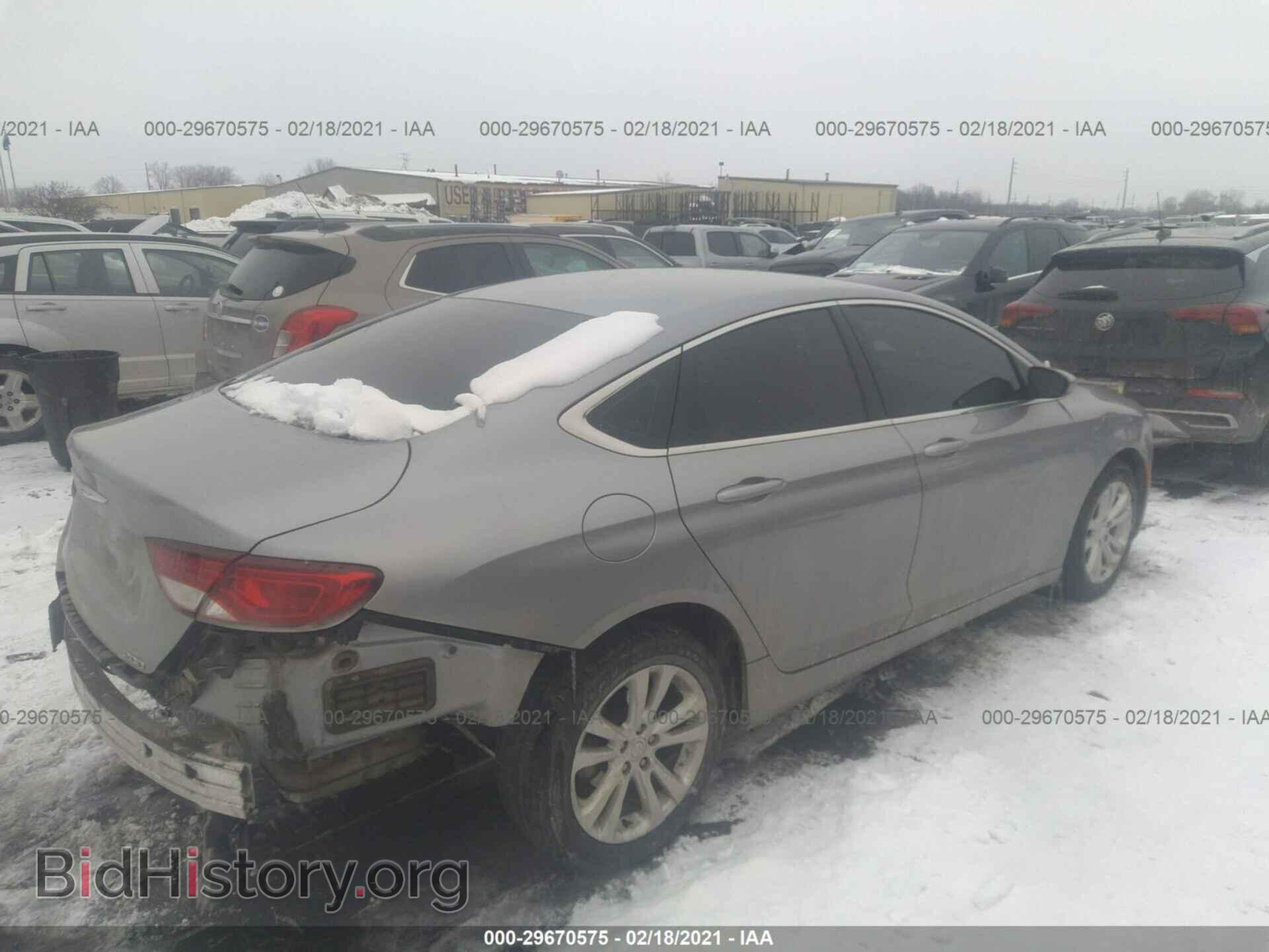 2015 CHRYSLER 200 - VIN: 1C3CCCAB5FN578035 - Фото 4