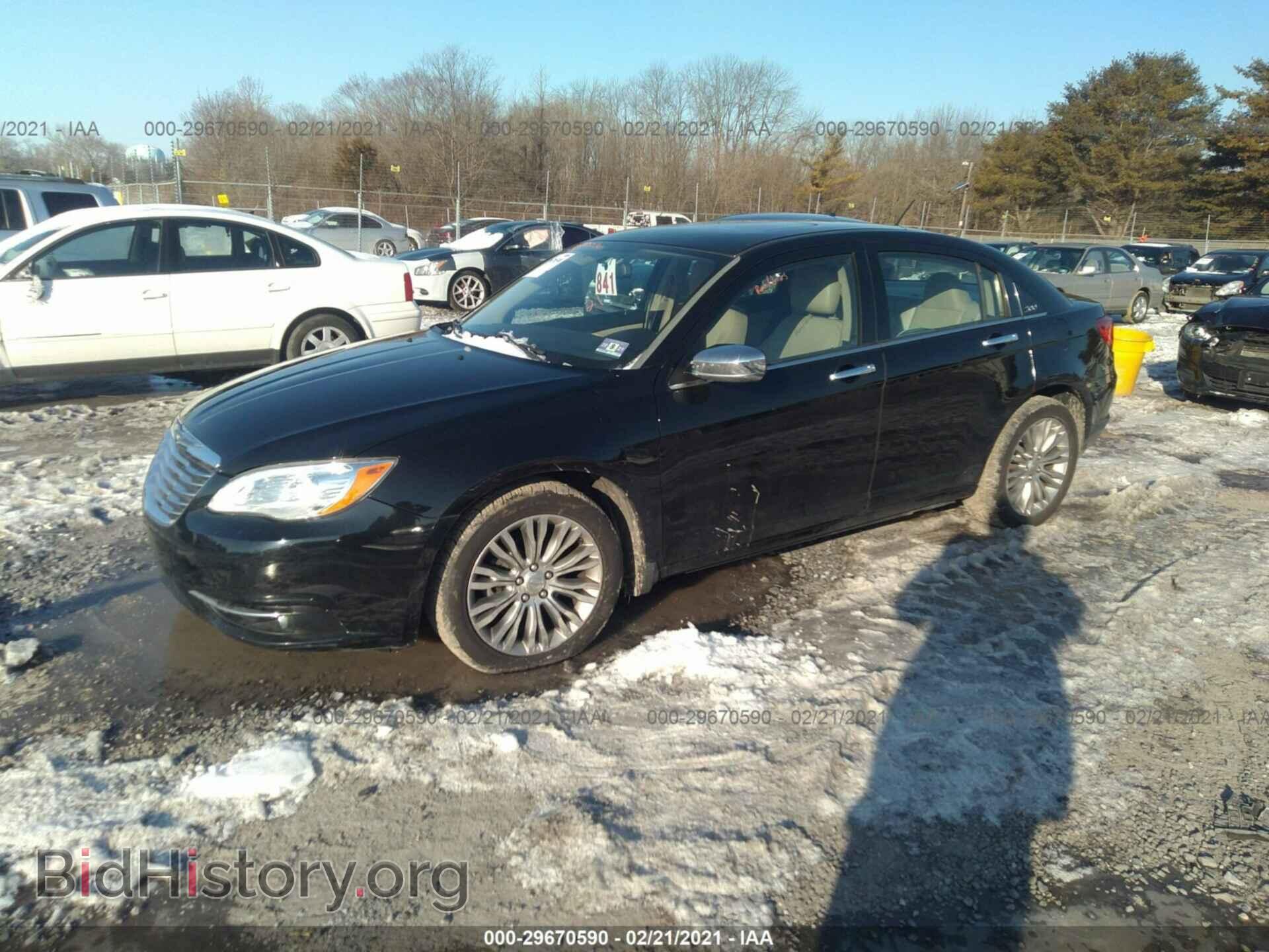 2012 CHRYSLER 200 - VIN: 1C3CCBCG6CN306320 - Фото 2