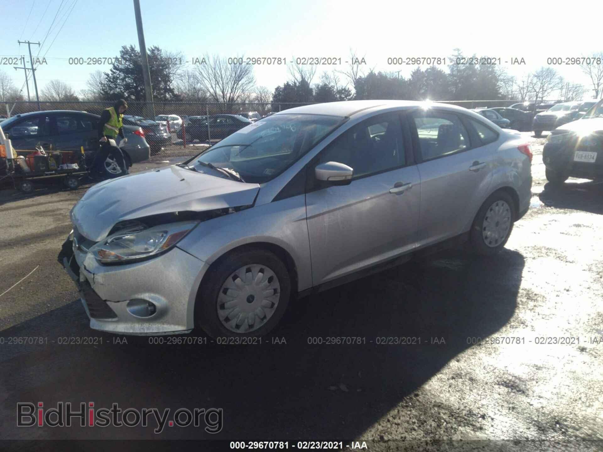2014 FORD FOCUS - VIN: 1FADP3F20EL180650 - Photo 2