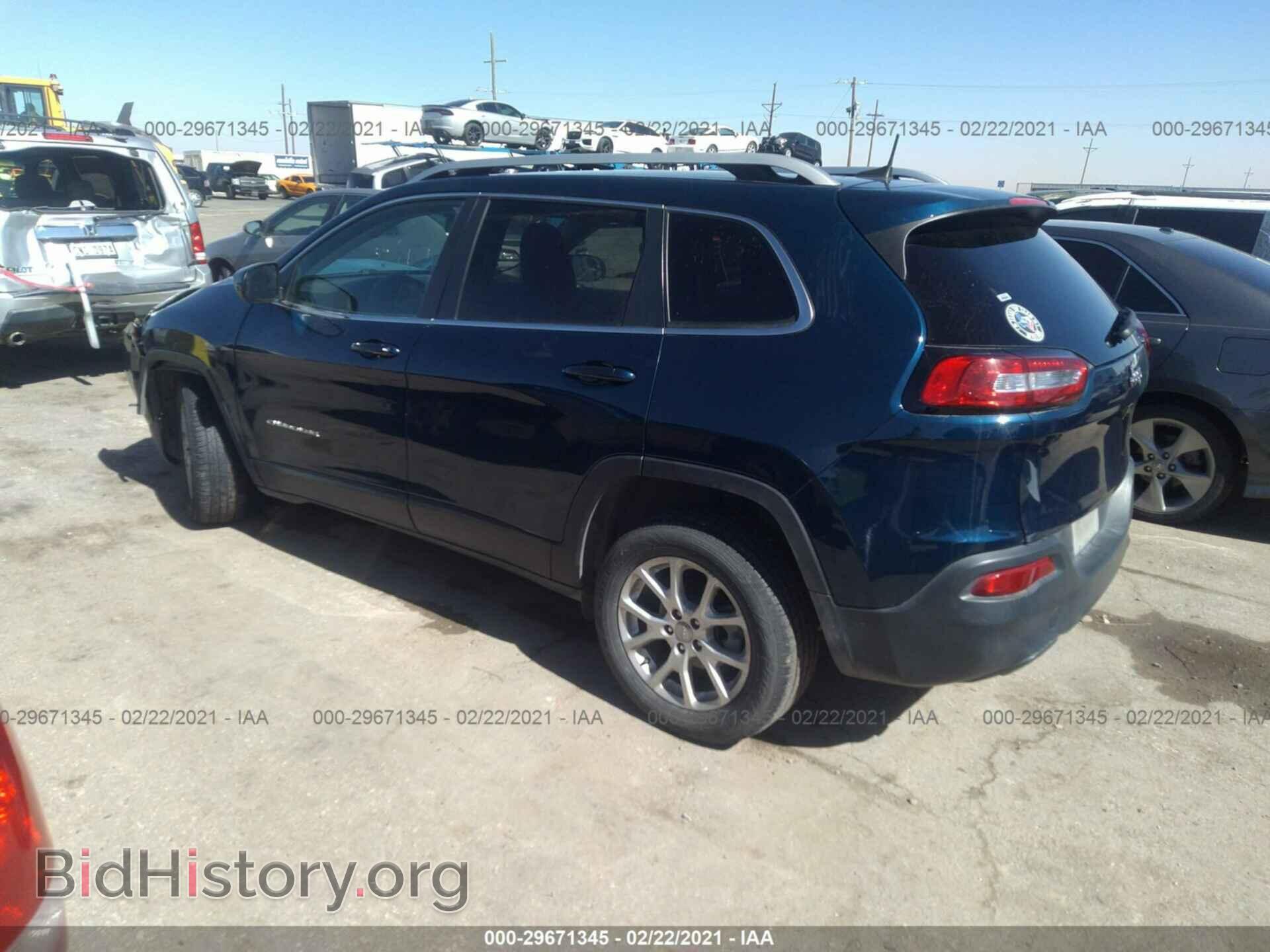 2018 JEEP CHEROKEE - VIN: 1C4PJLCB5JD566532 - Фото 3