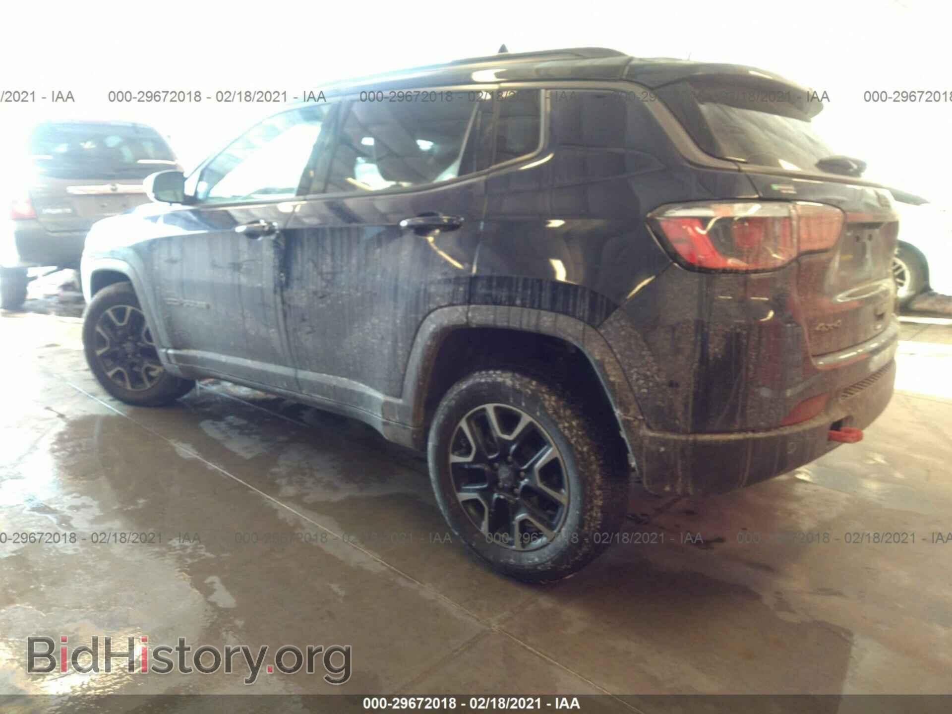 2019 JEEP COMPASS - VIN: 3C4NJDDB2KT597759 - Фото 3