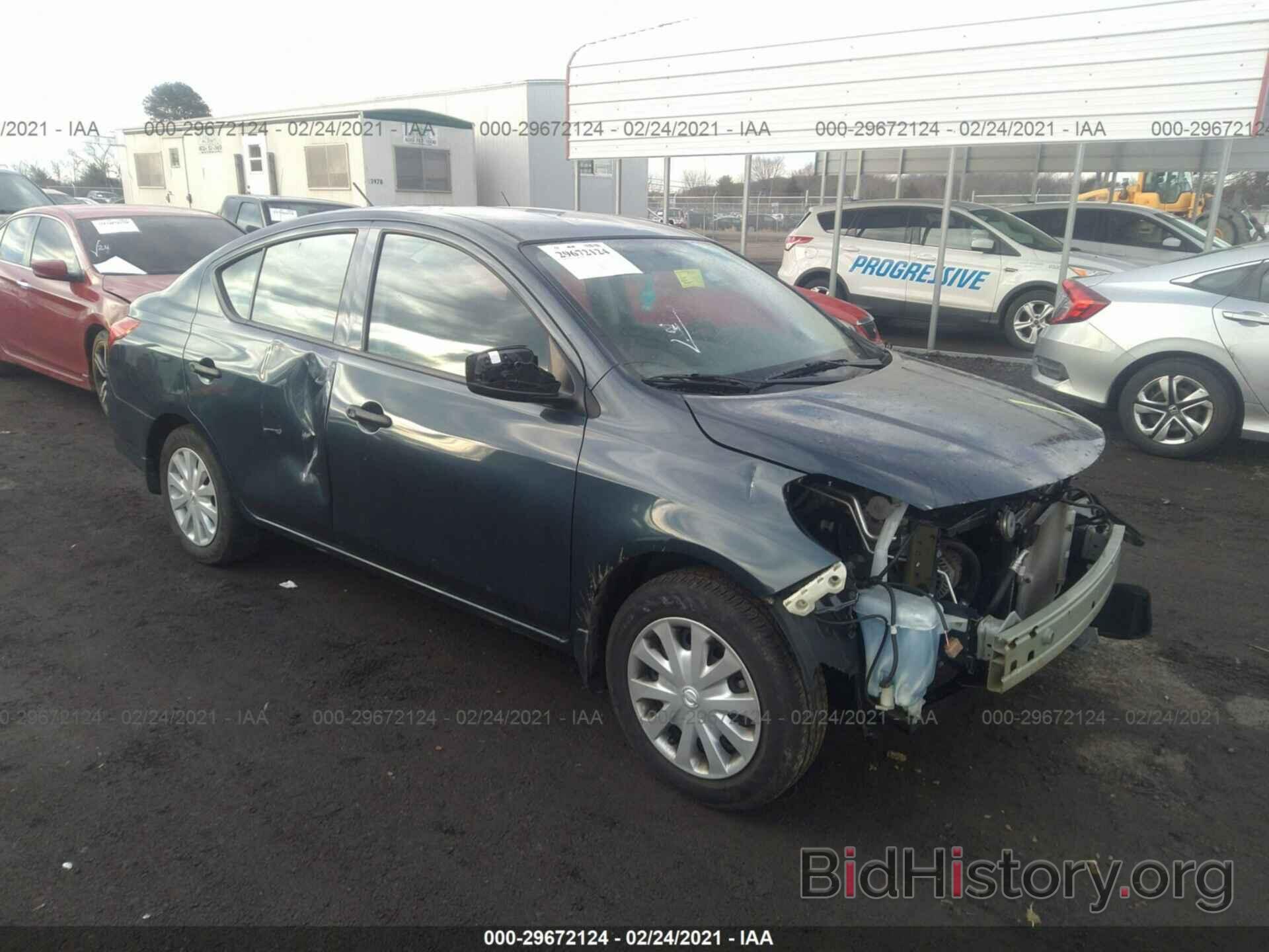 Photo 3N1CN7AP8HL844663 - NISSAN VERSA SEDAN 2017