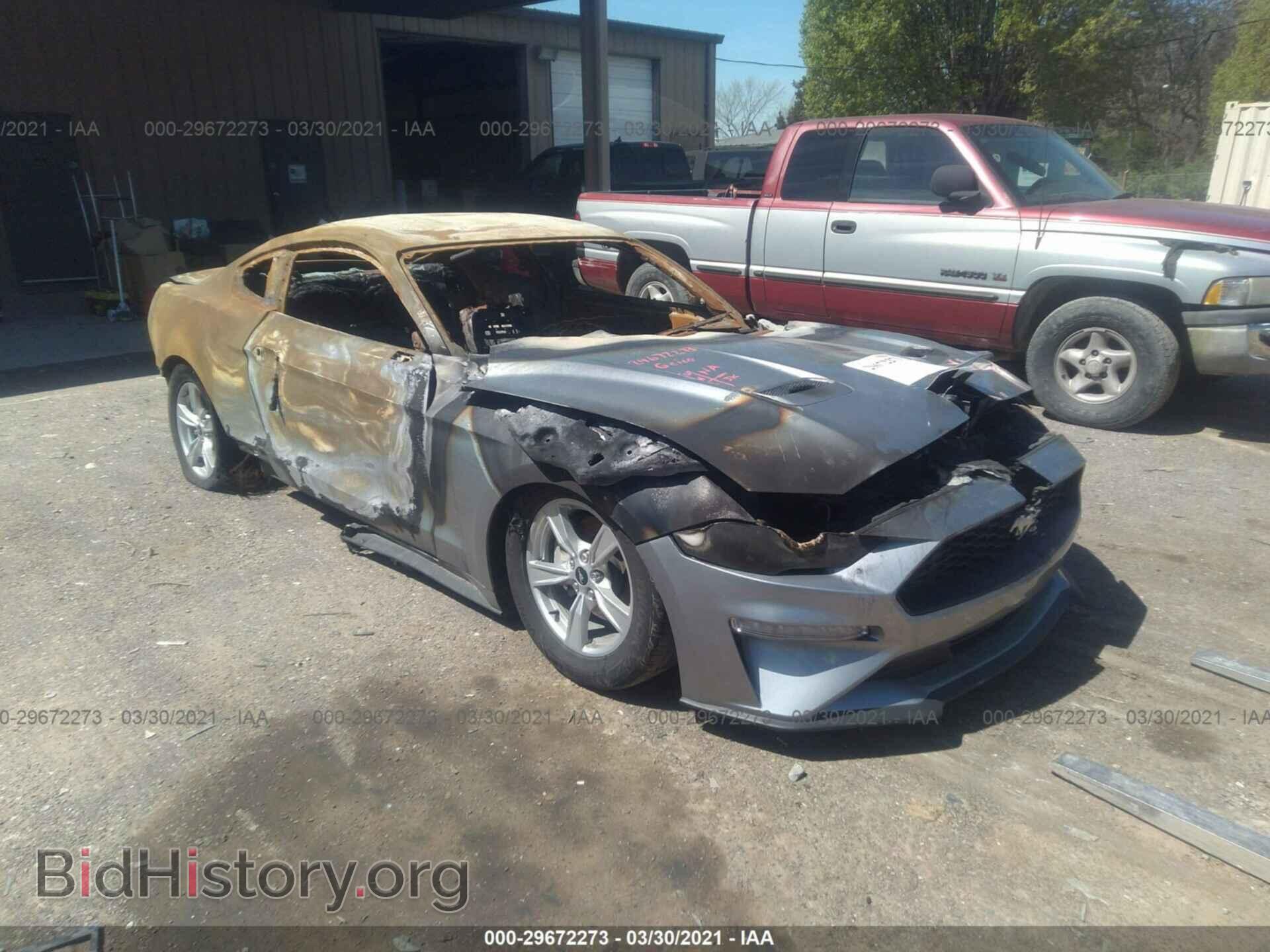 Photo 1FA6P8TH7L5172108 - FORD MUSTANG 2020
