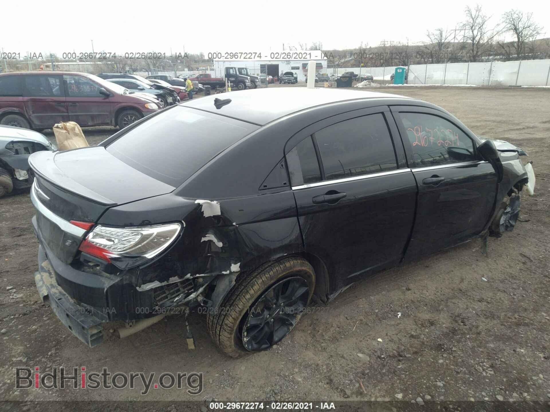 2014 CHRYSLER 200 - VIN: 1C3CCBBG7EN172258 - Фото 4