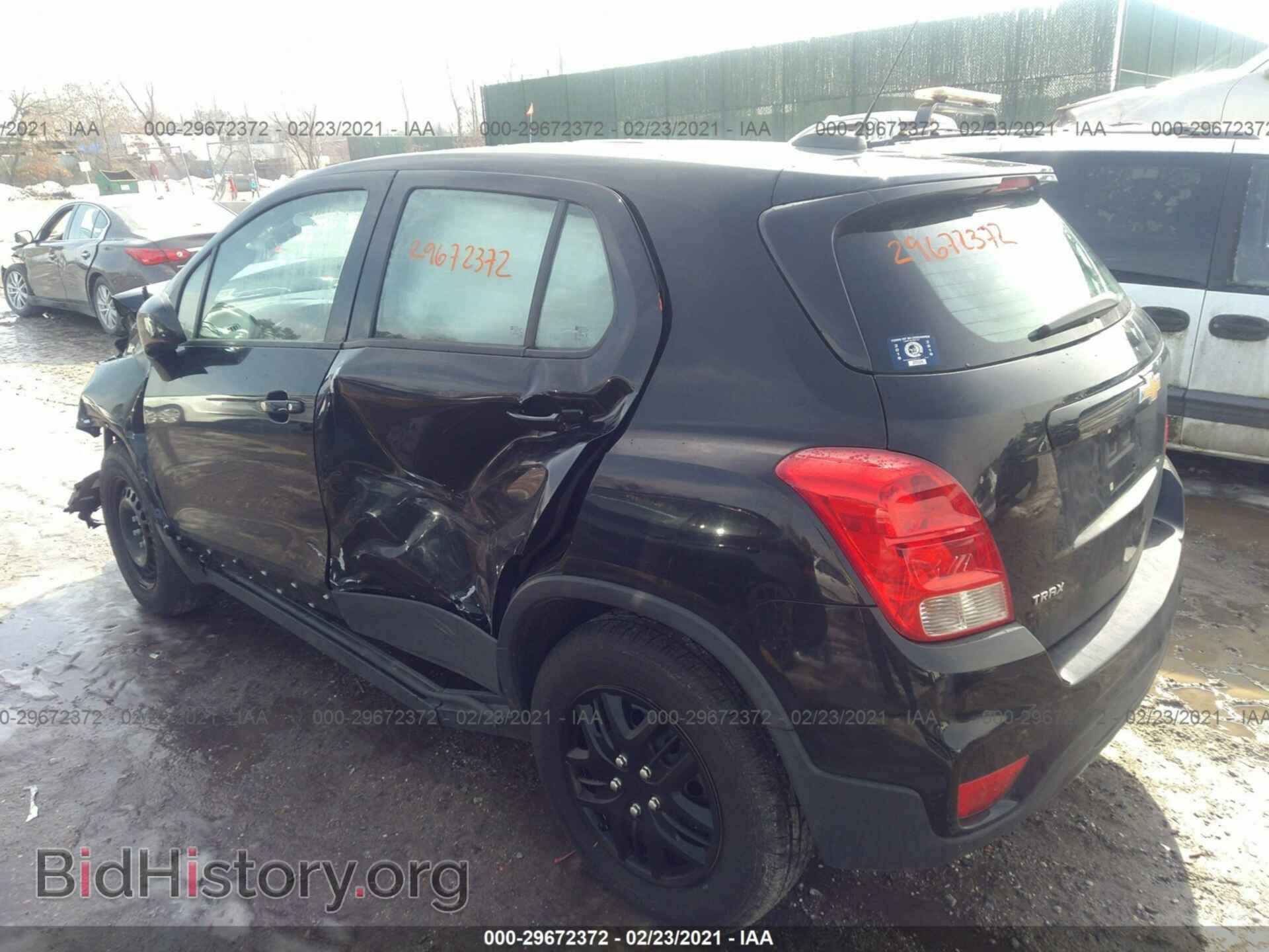 2017 CHEVROLET TRAX - VIN: 3GNCJKSB6HL208961 - Photo 3
