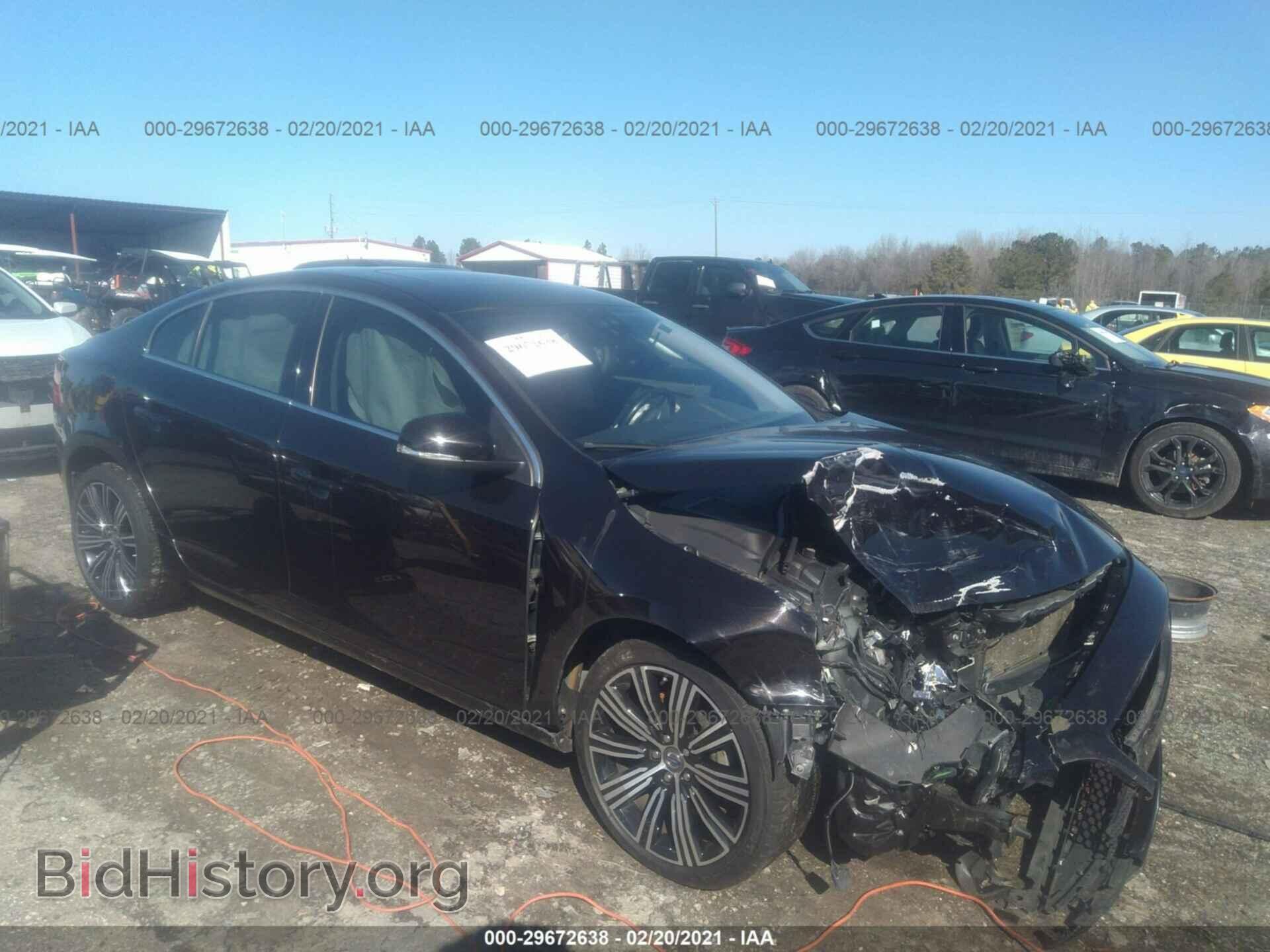 Photo YV1902FH2B2014001 - VOLVO S60 2011
