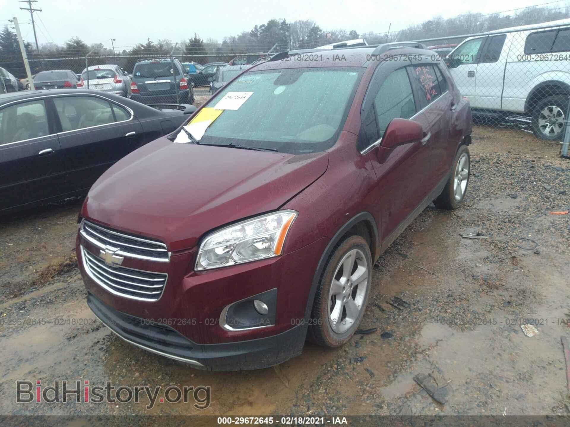 2016 CHEVROLET TRAX - VIN: 3GNCJMSB0GL161081 - Фото 2