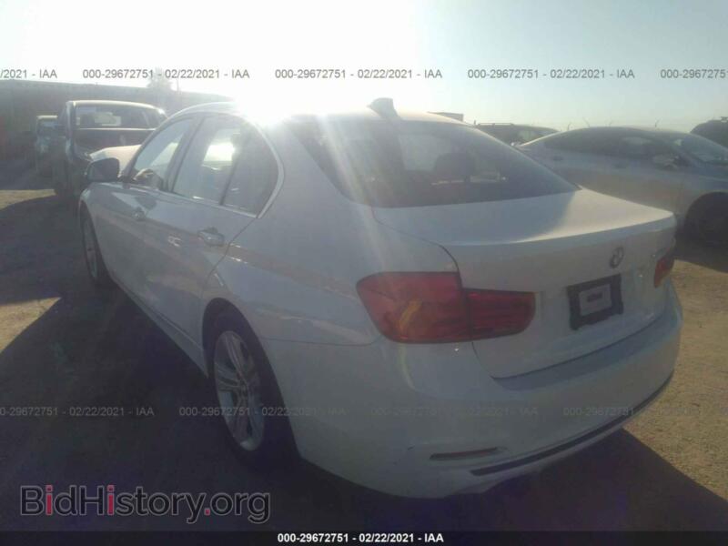 2018 BMW 3 SERIES (VIN WBA8B9C56JEE83300) — photo 3 of 11