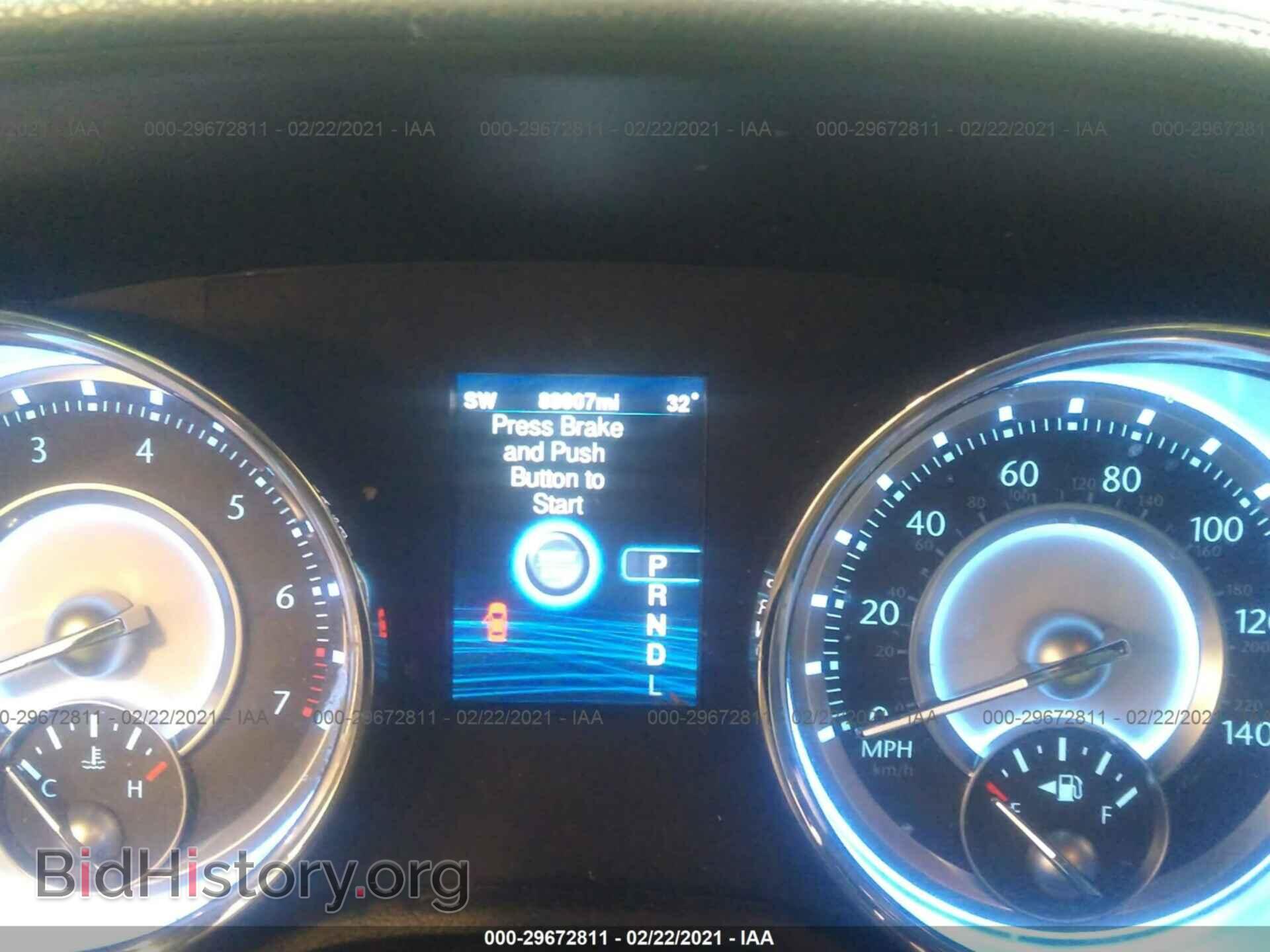 2014 CHRYSLER 300 - VIN: 2C3CCAAG4EH327871 - Фото 7
