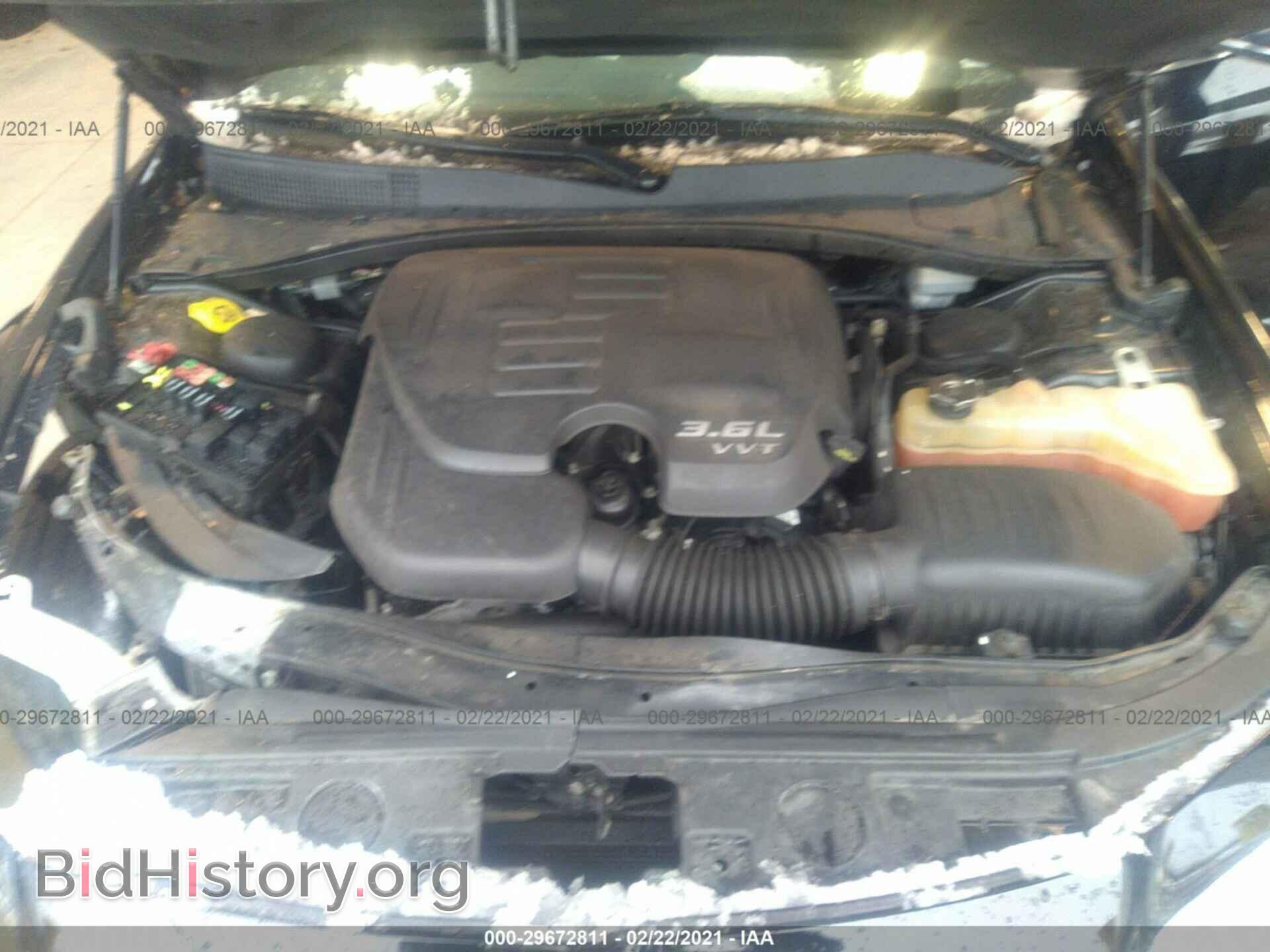 2014 CHRYSLER 300 - VIN: 2C3CCAAG4EH327871 - Фото 10