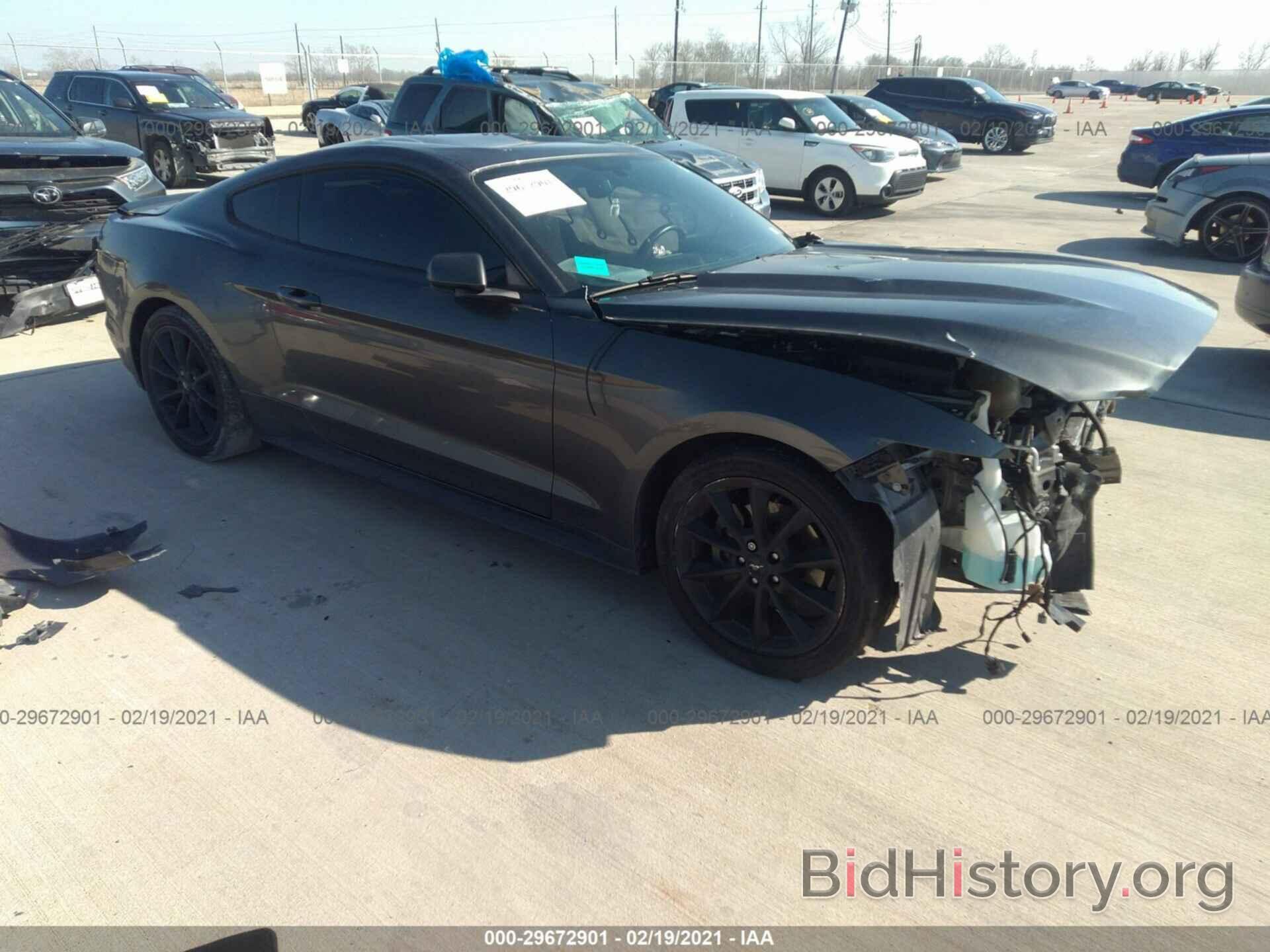 Photo 1FA6P8TH2G5333096 - FORD MUSTANG 2016