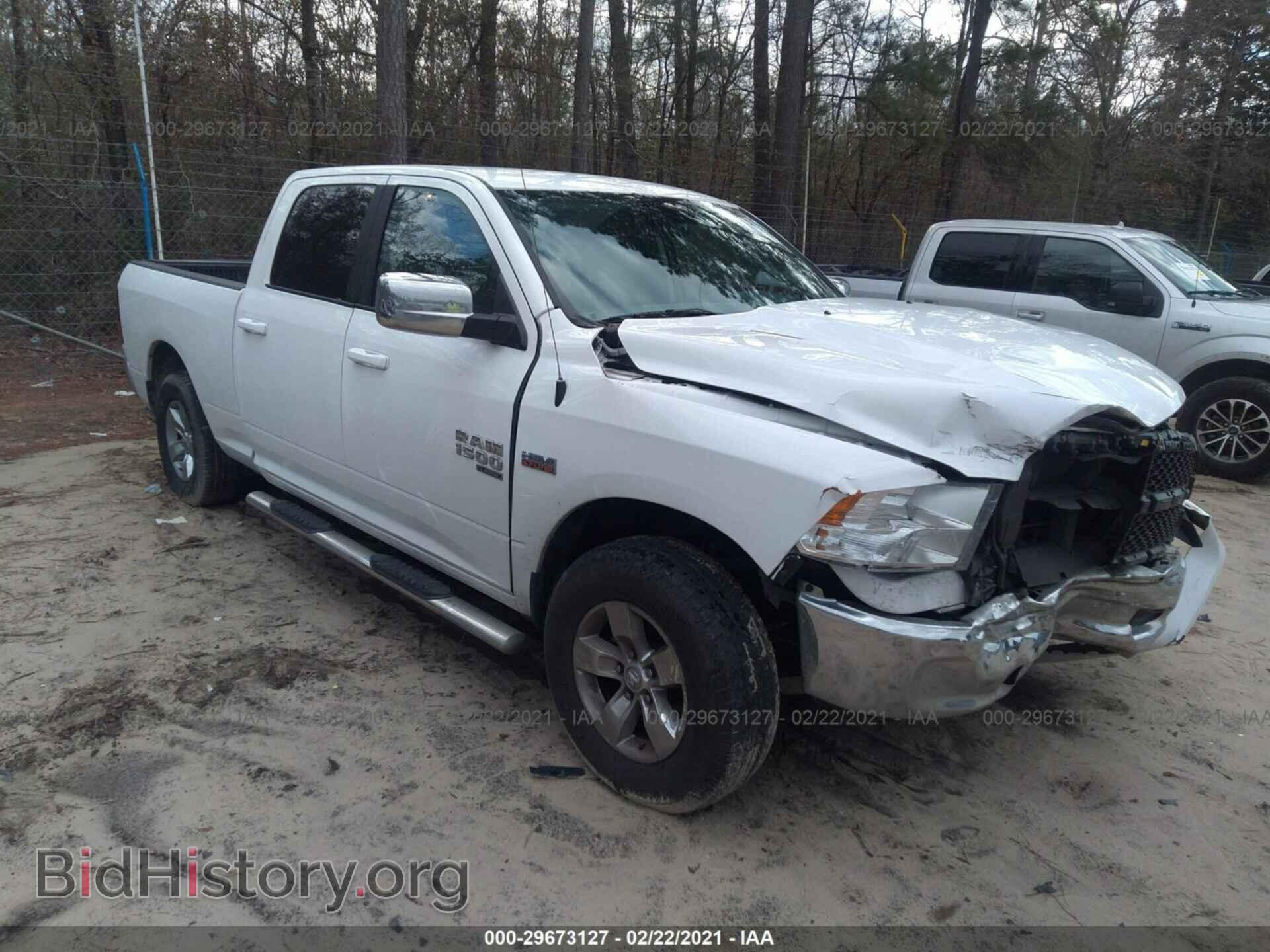 Photo 1C6RR6TT4KS584794 - RAM 1500 CLASSIC 2019