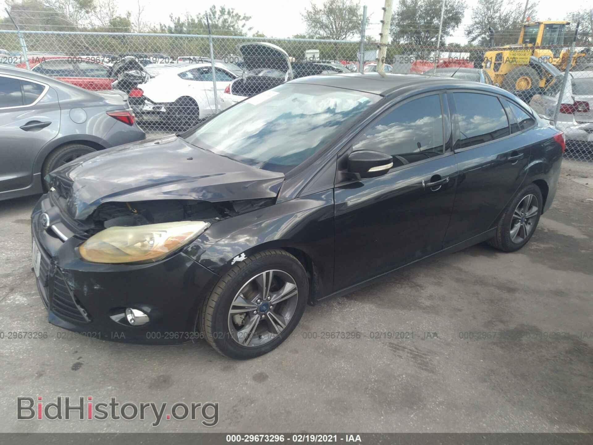 2014 FORD FOCUS - VIN: 1FADP3F2XEL396473 - Фото 2