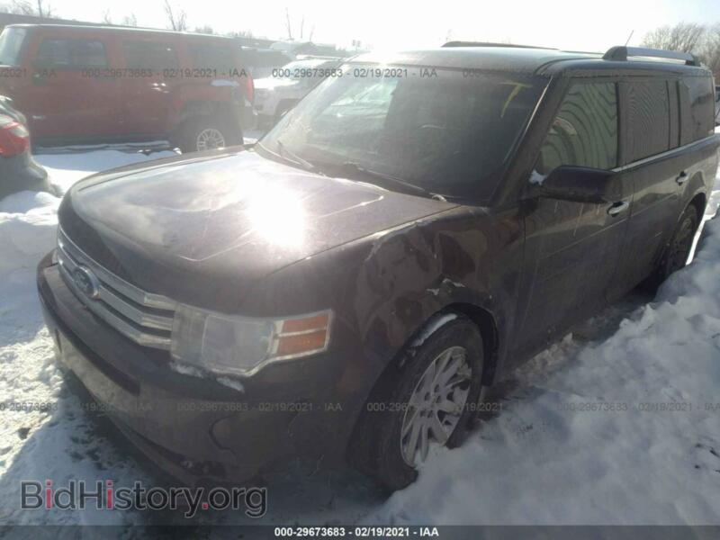 2011 Ford FLEX (VIN 2FMGK5CC1BBD16547) — photo 2 of 11