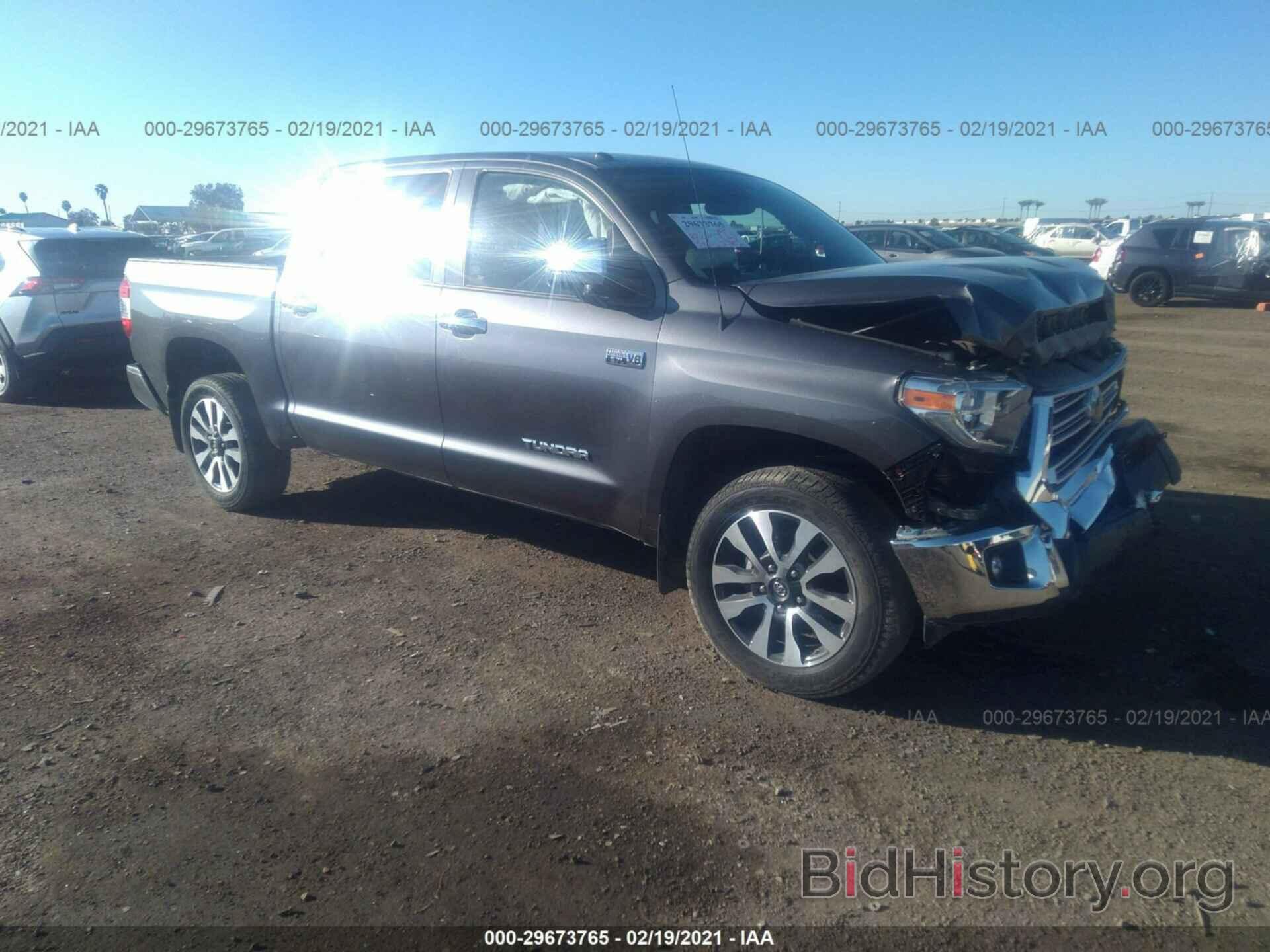 Photo 5TFHY5F13KX788100 - TOYOTA TUNDRA 4WD 2019