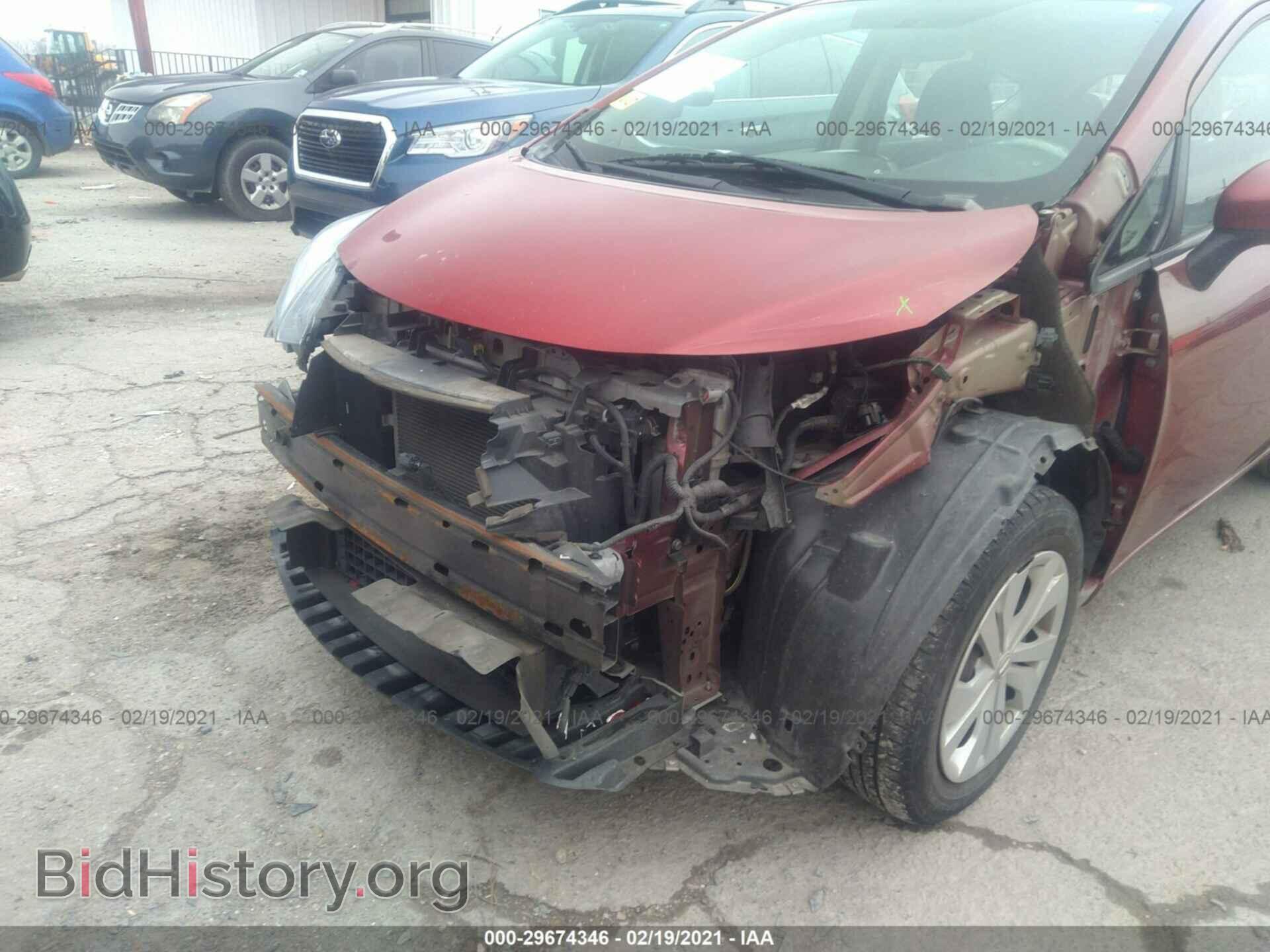 2017 NISSAN VERSA NOTE - VIN: 3N1CE2CP2HL352002 - Photo 6