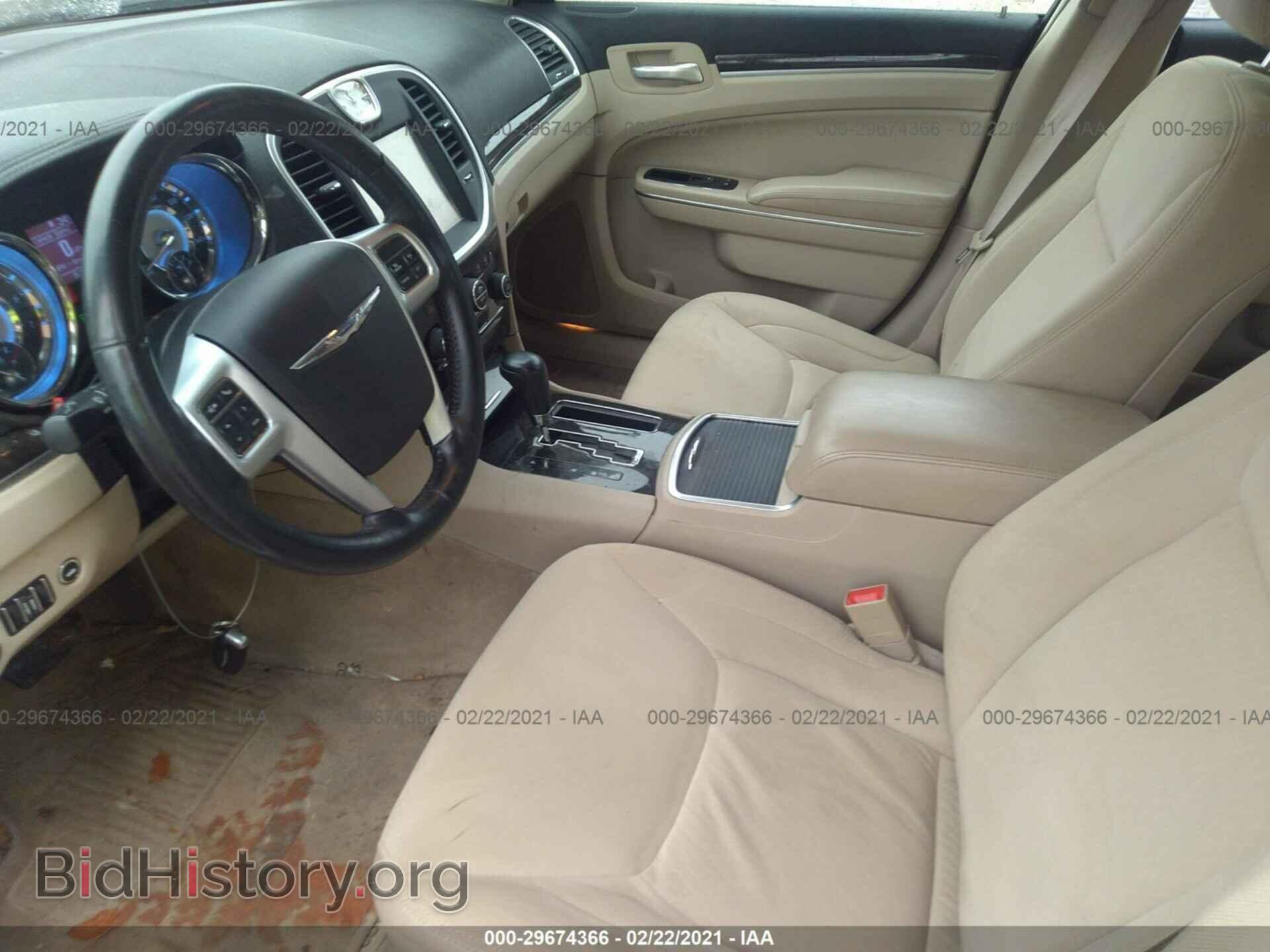 2011 CHRYSLER 300 - VIN: 2C3CA4CG9BH528813 - Фото 5