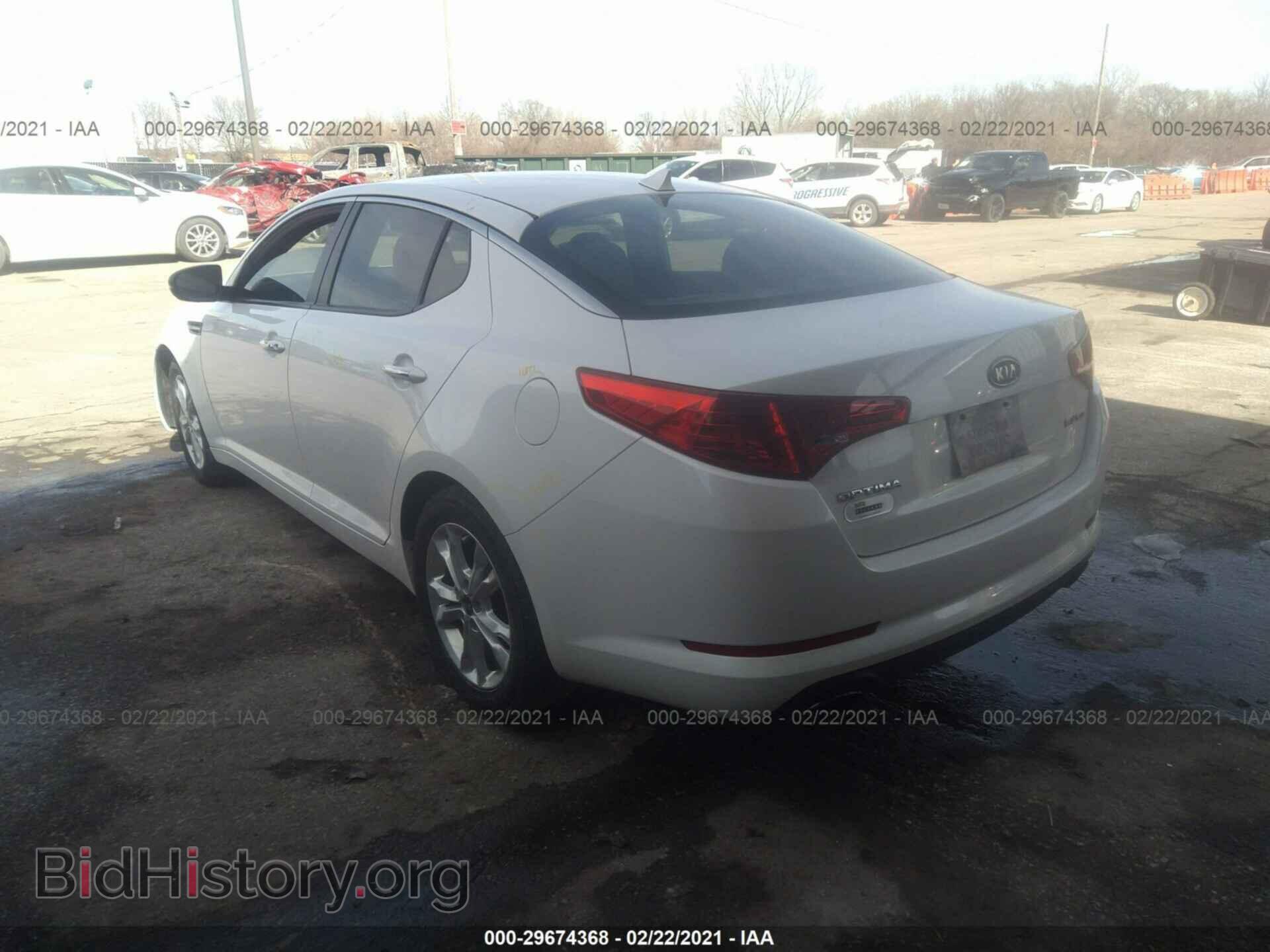 2011 KIA OPTIMA - VIN: KNAGN4A78B5146166 - Photo 3