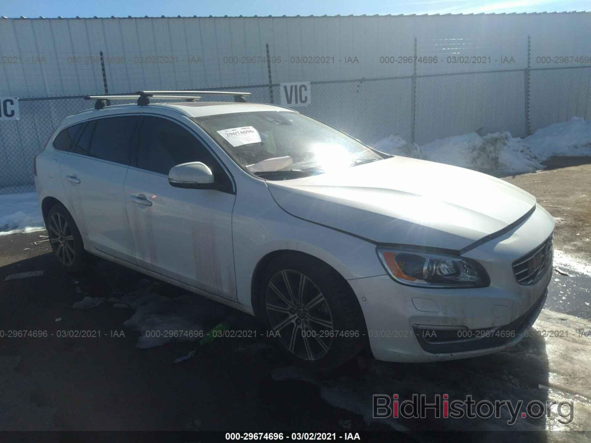 Photo YV140MEM0F1242000 - VOLVO V60 2015