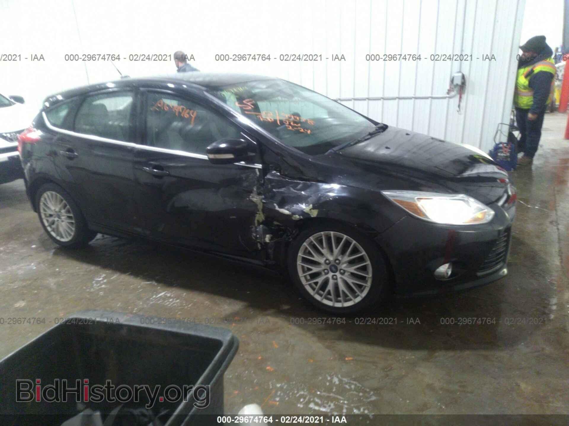 Фотография 1FAHP3M25CL172741 - FORD FOCUS 2012