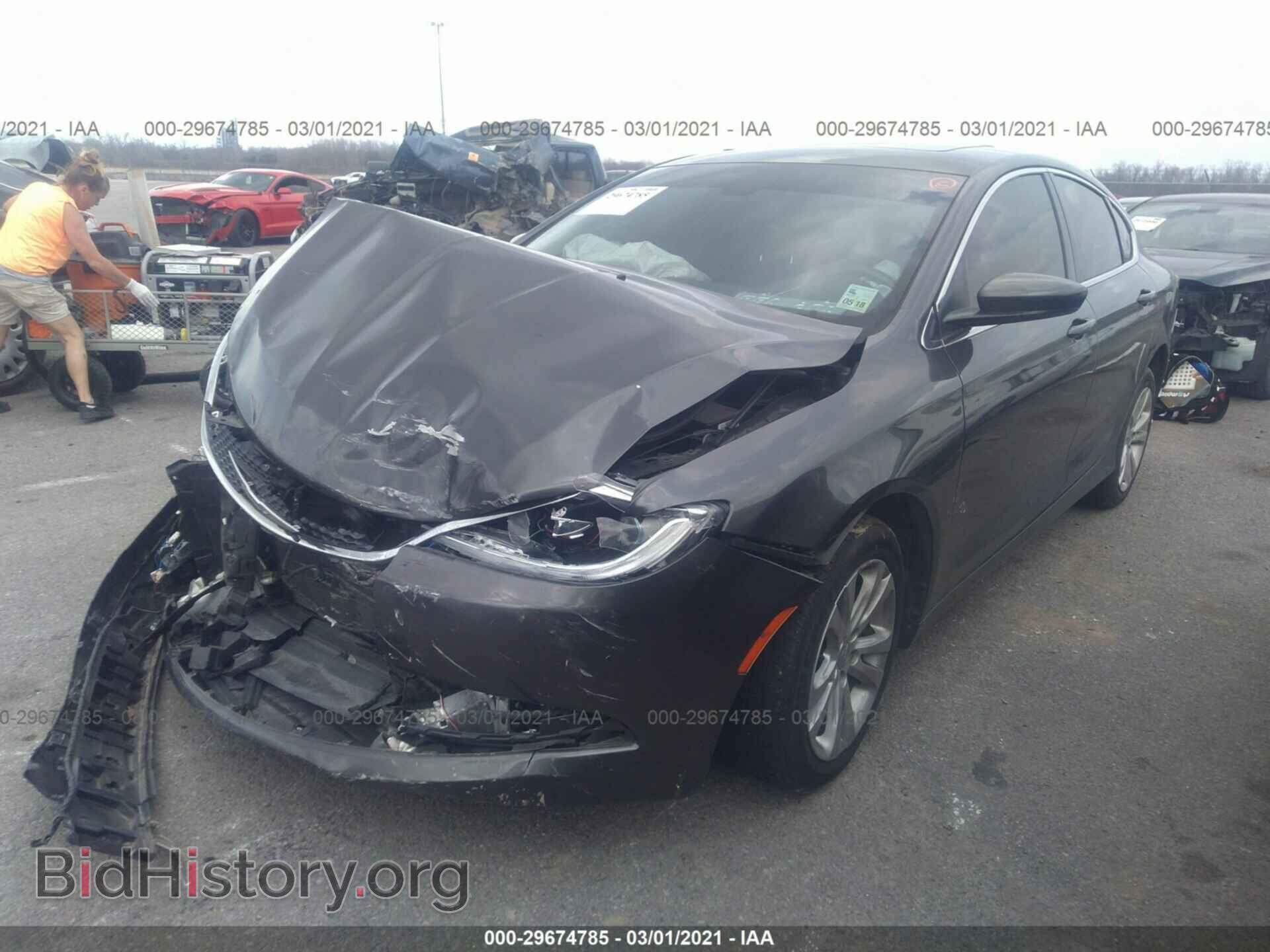 2016 CHRYSLER 200 - VIN: 1C3CCCAG7GN161125 - Фото 2